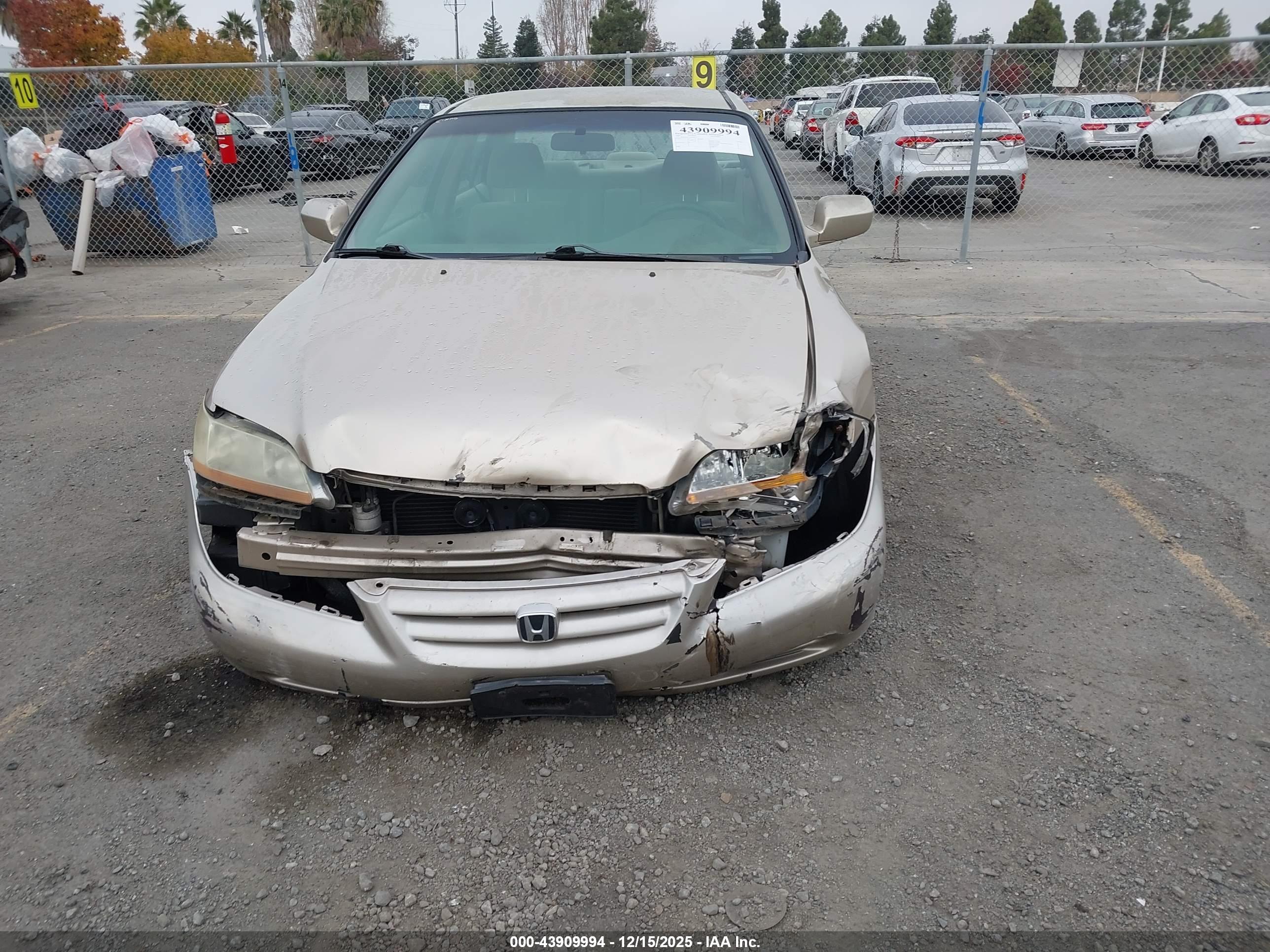 HONDA ACCORD image 6