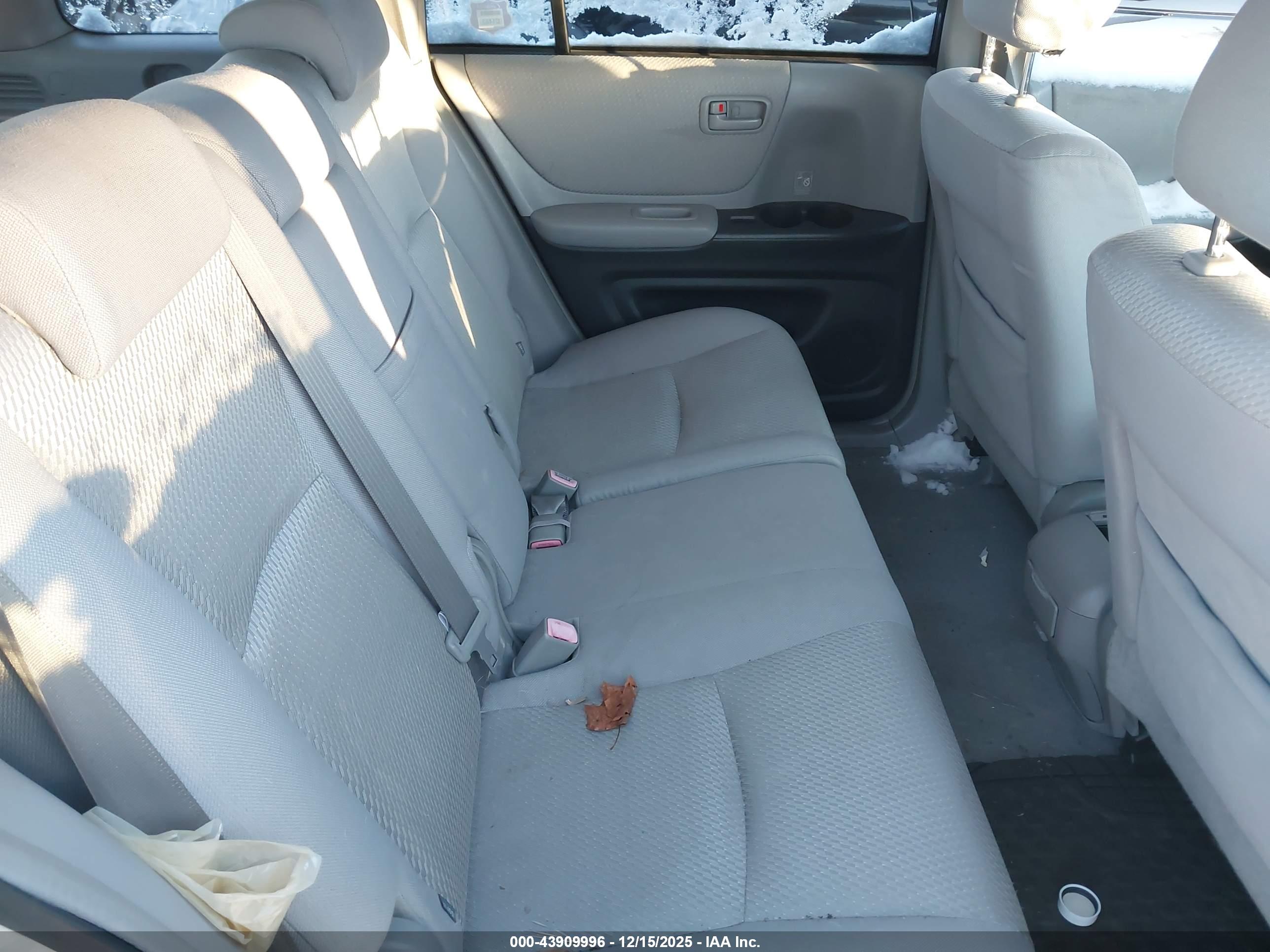 TOYOTA HIGHLANDER image 8