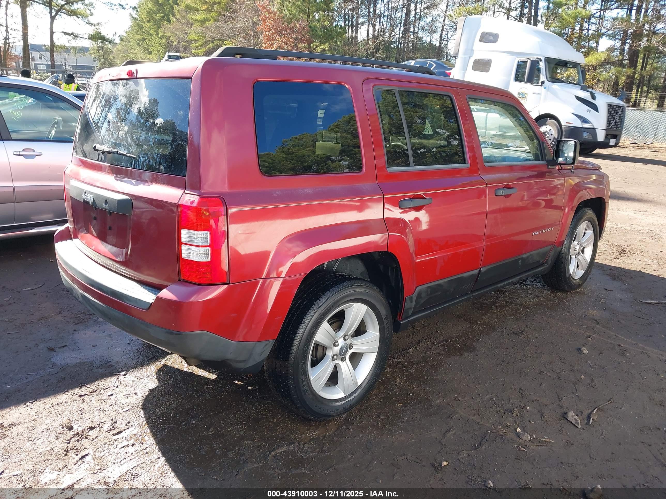 JEEP PATRIOT image 4