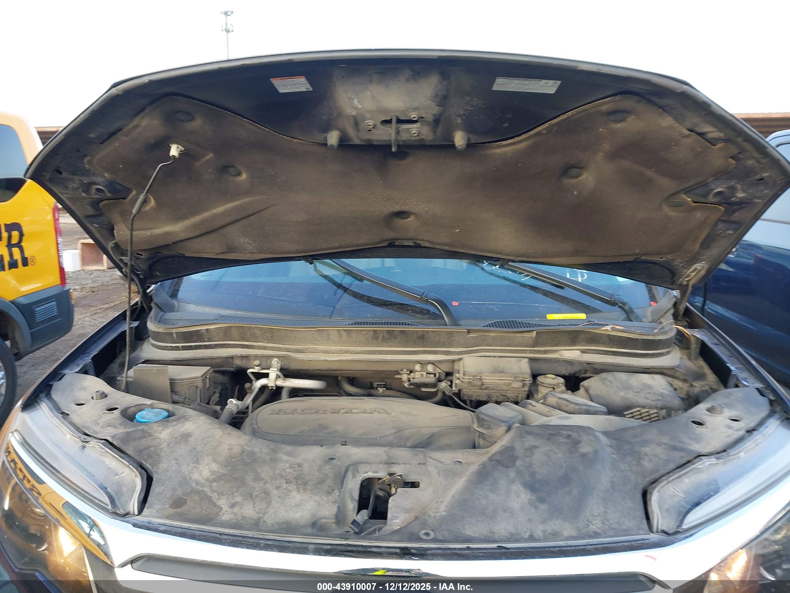 HONDA RIDGELINE image 10