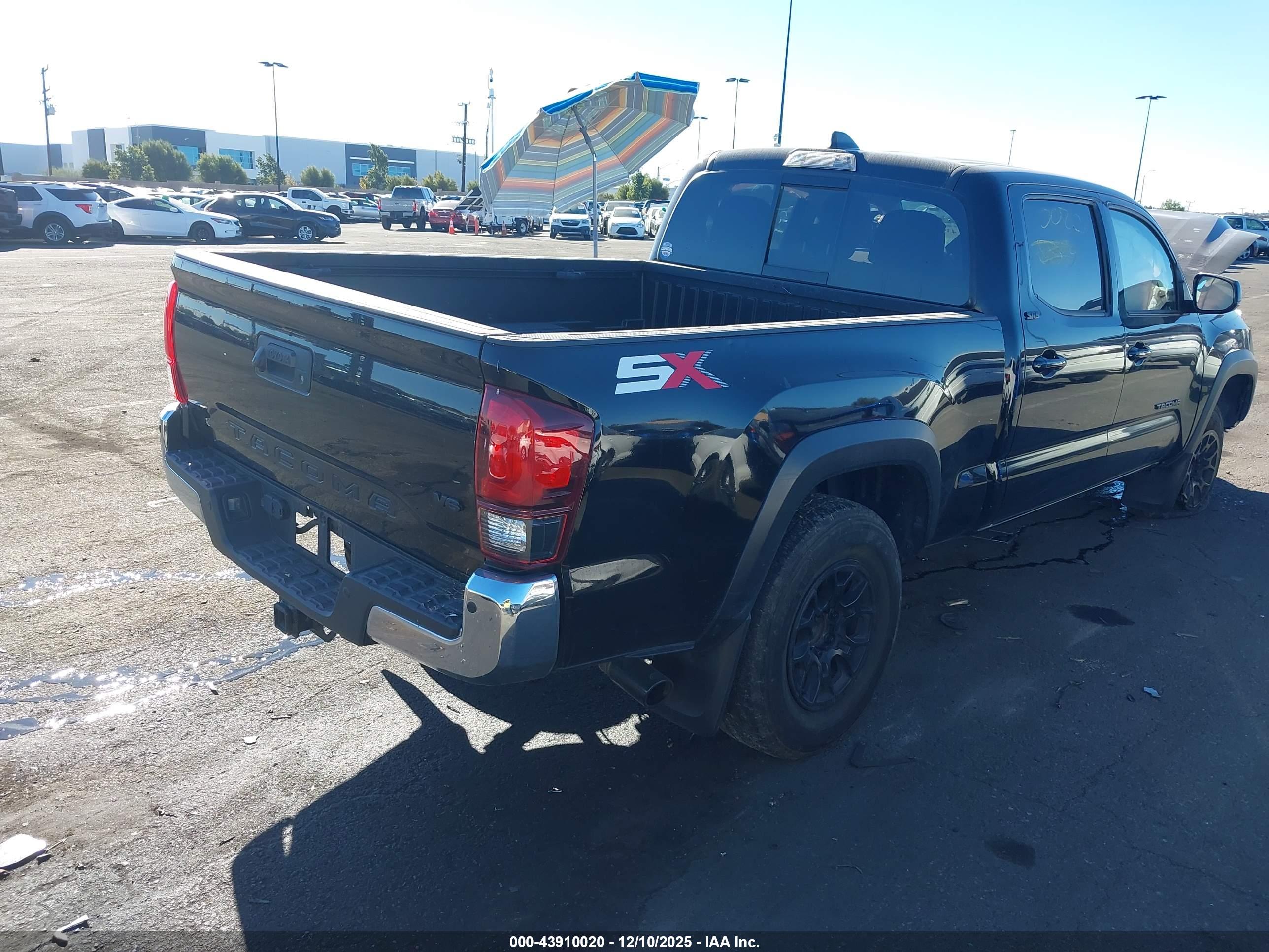 TOYOTA TACOMA image 4