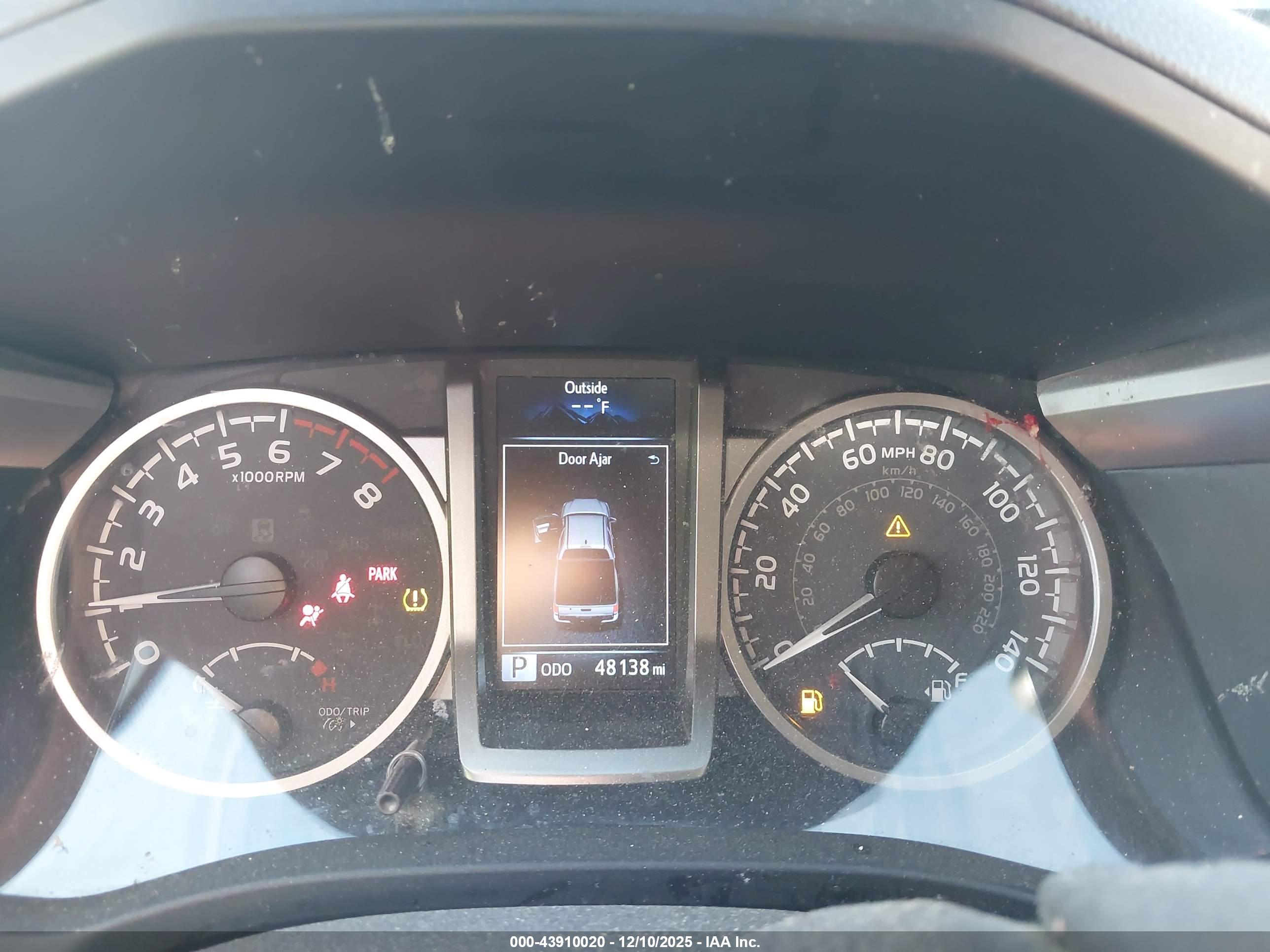 TOYOTA TACOMA image 7