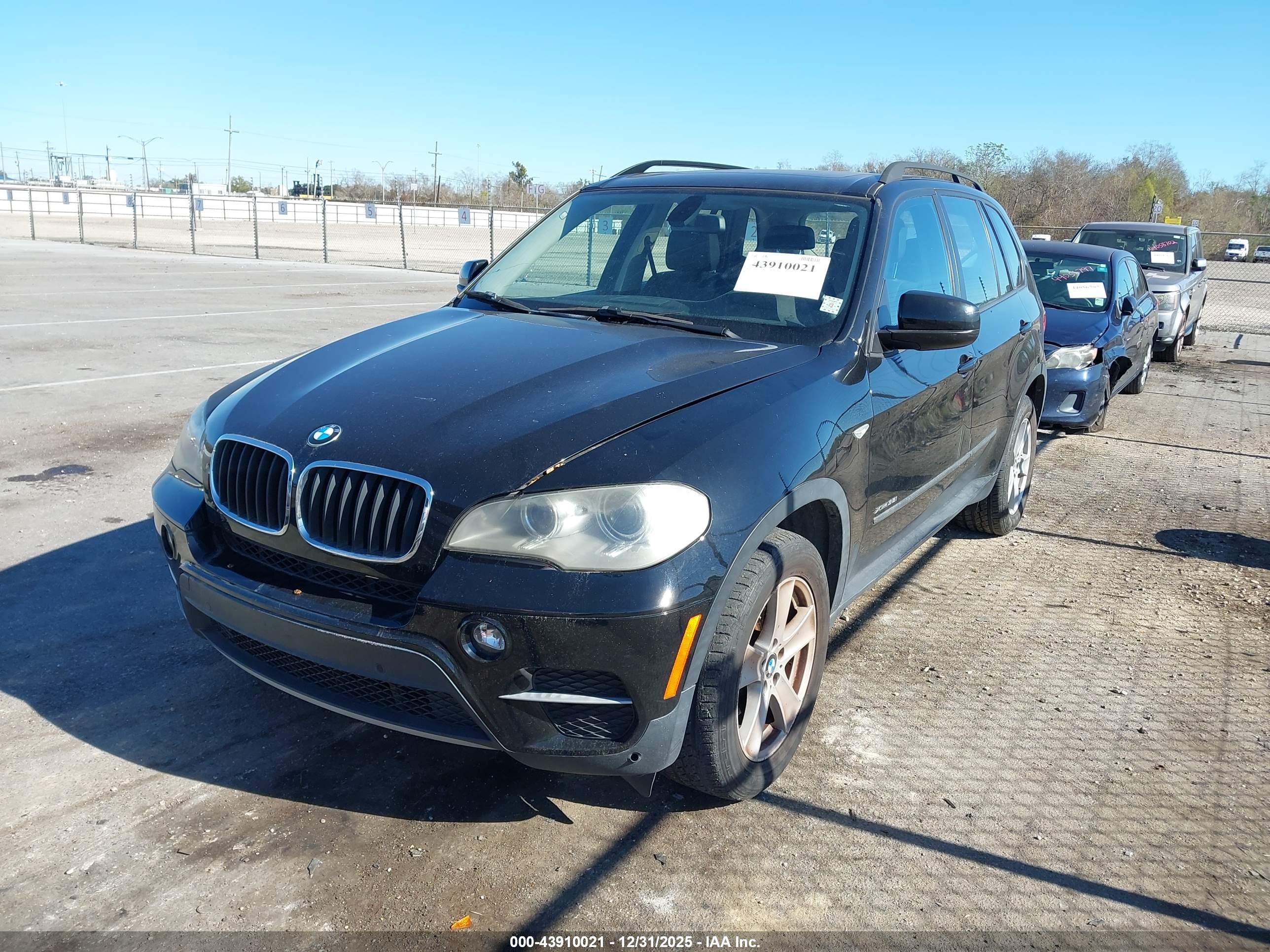 BMW X5 image 2