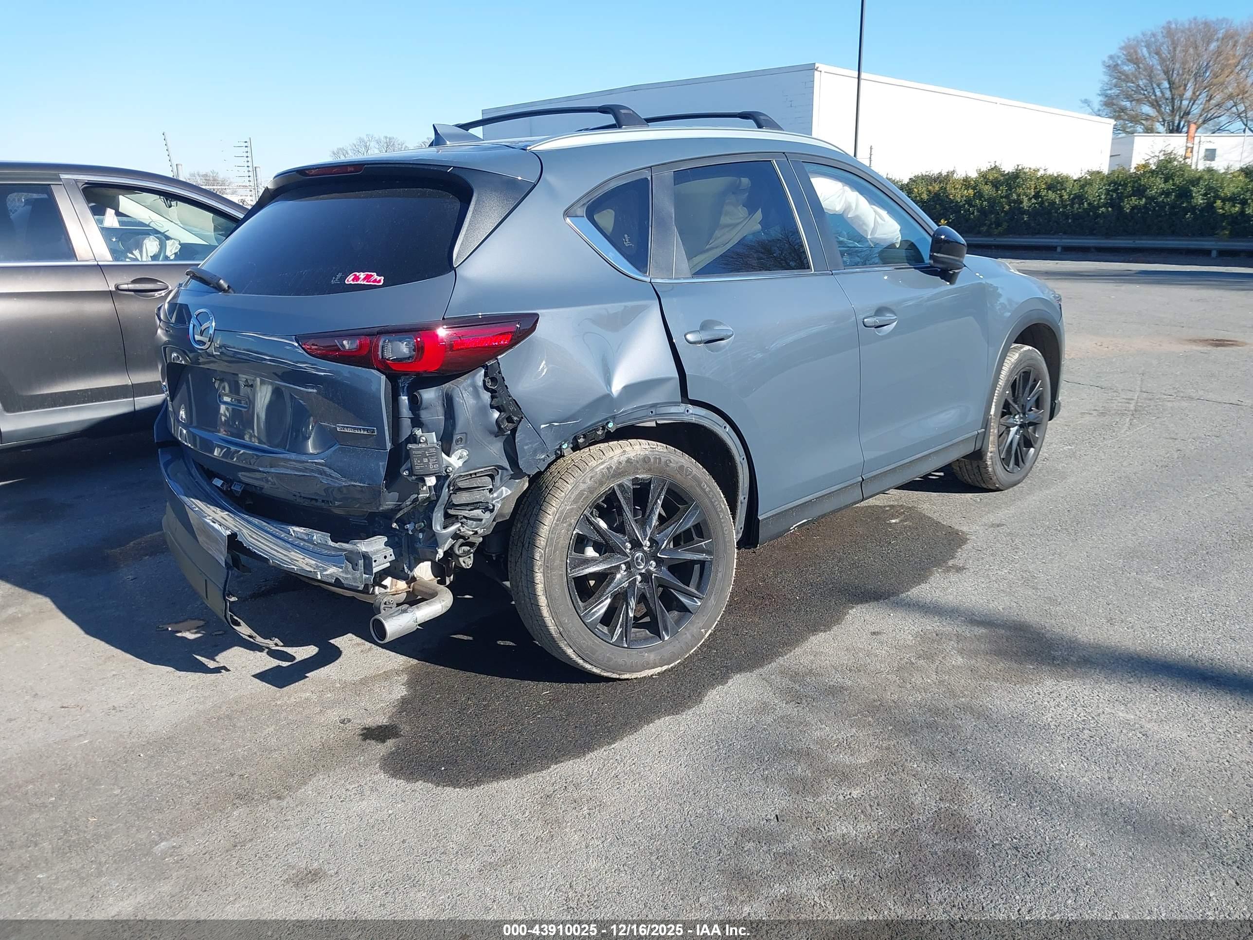 MAZDA CX-5 image 4