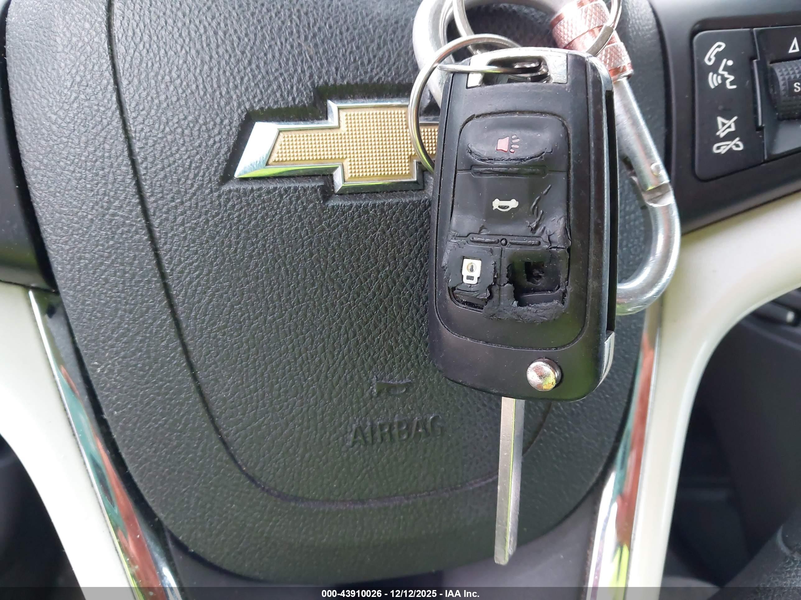 CHEVROLET VOLT image 11
