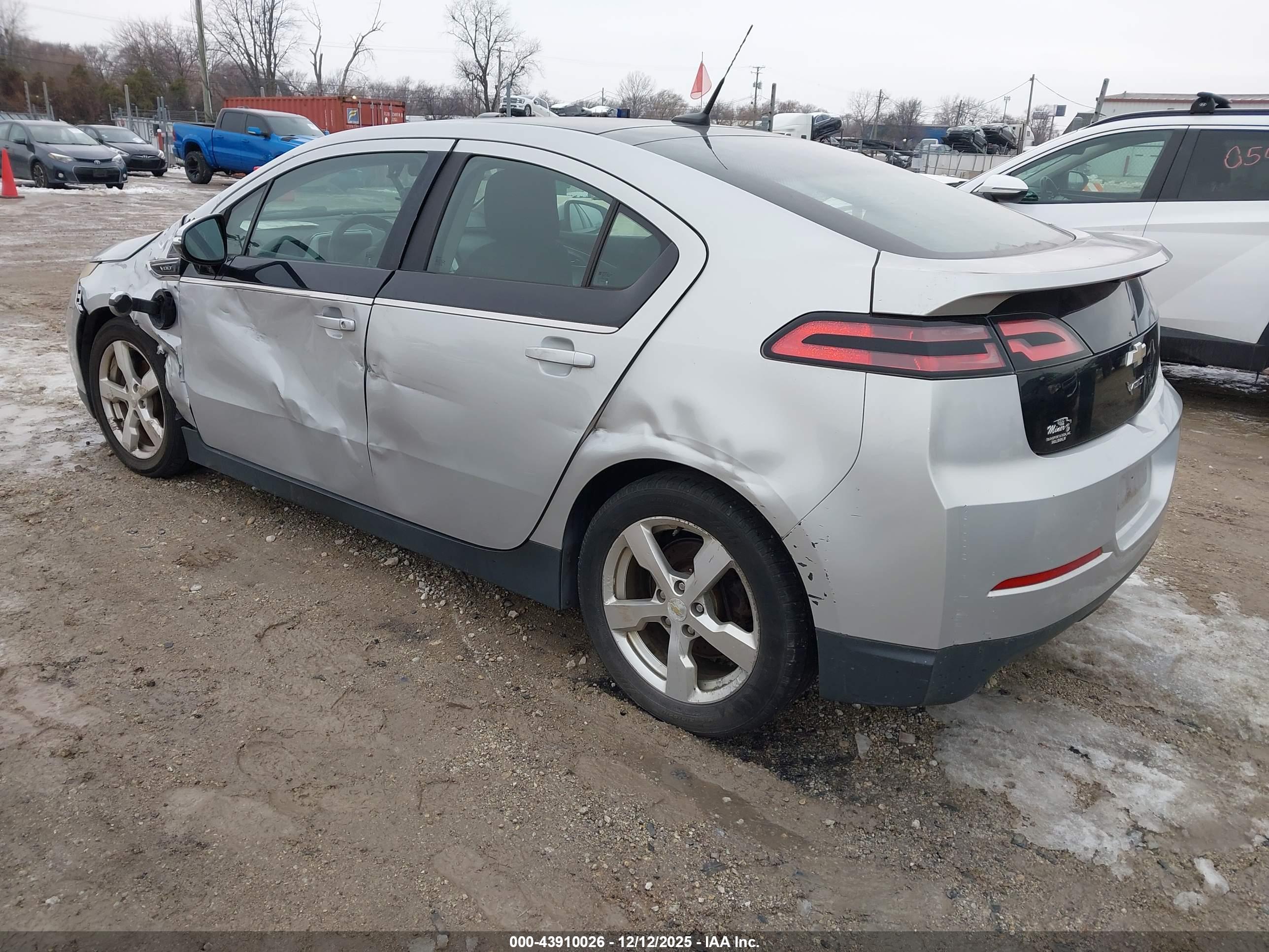 CHEVROLET VOLT image 3