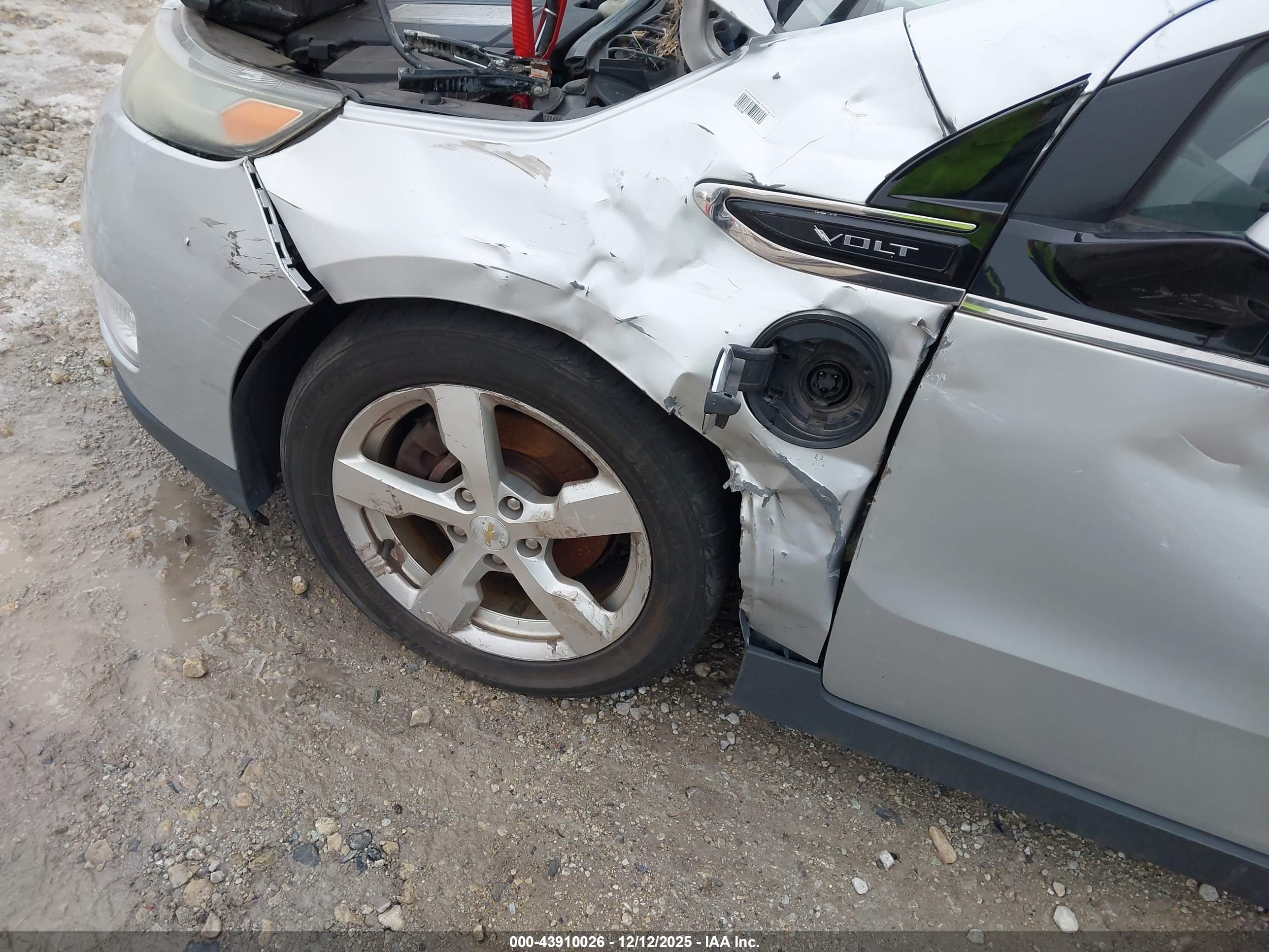 CHEVROLET VOLT image 6