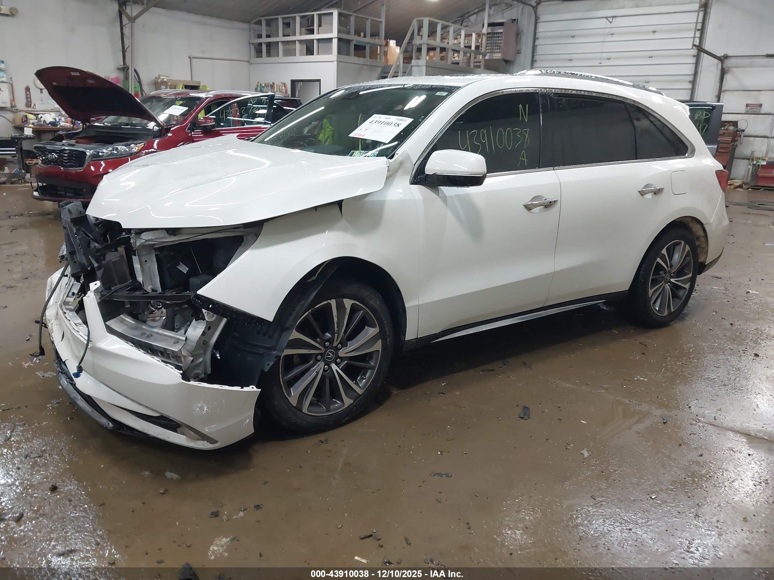 ACURA MDX image 2