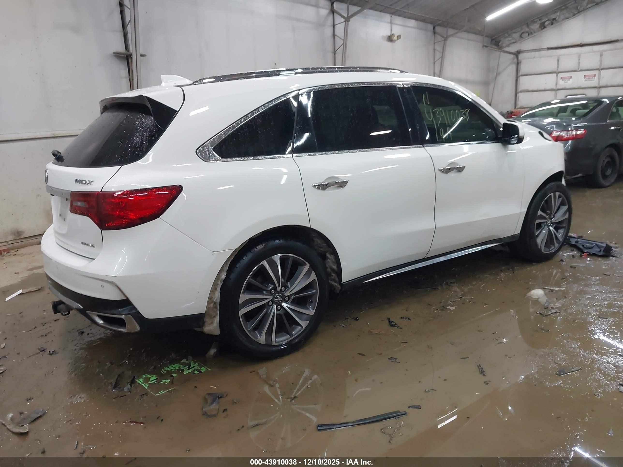 ACURA MDX image 4