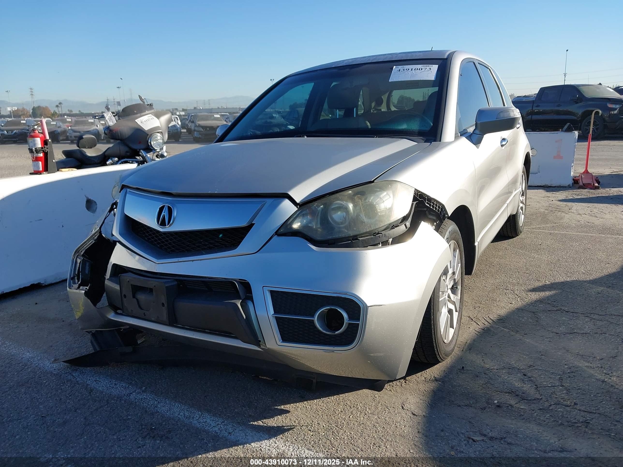 ACURA RDX image 2