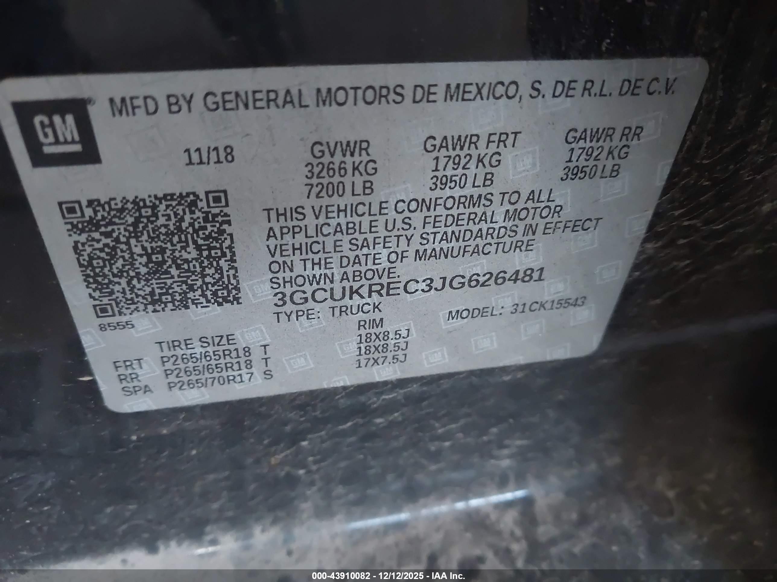 CHEVROLET SILVERADO image 9