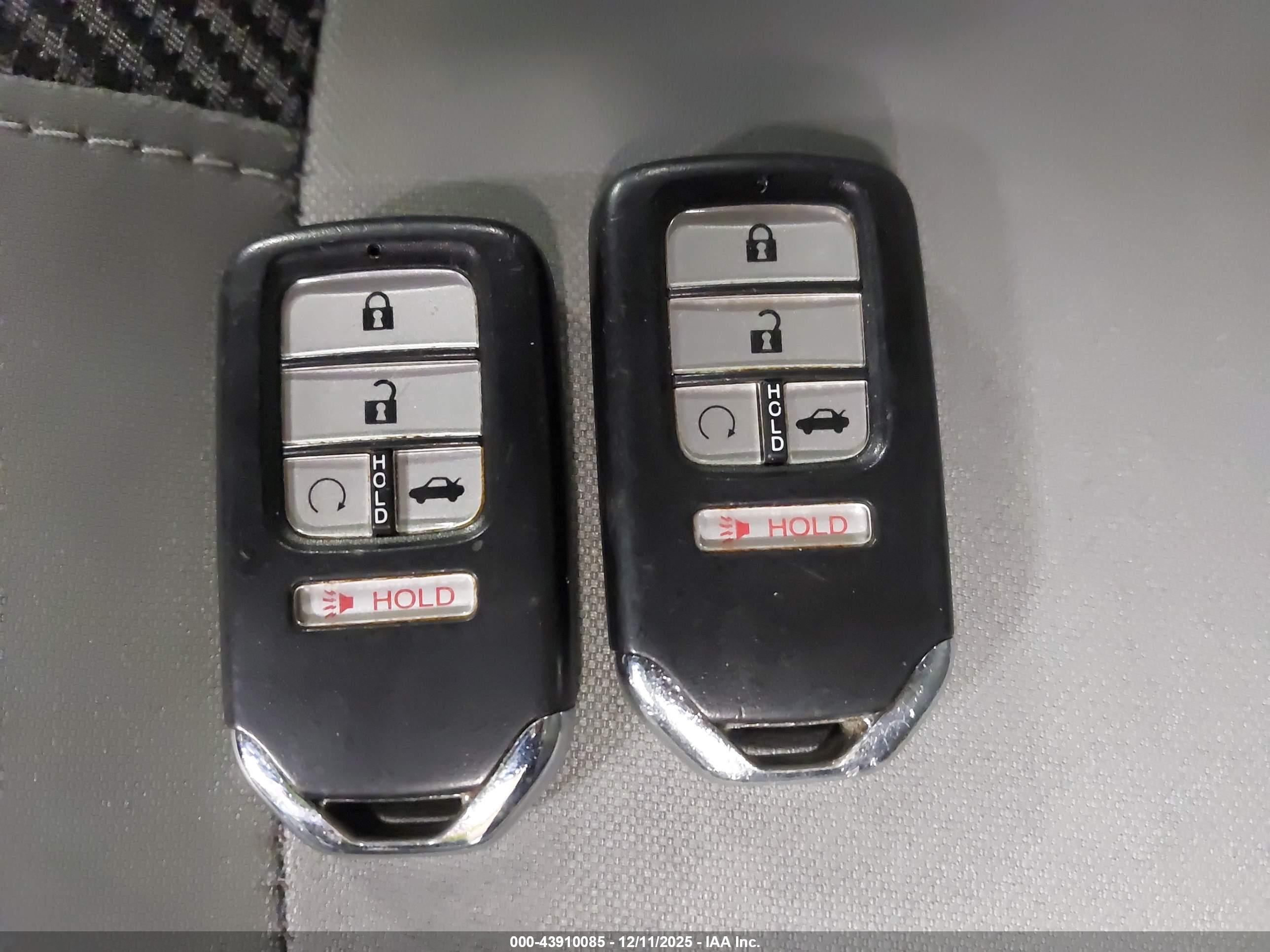 HONDA CIVIC image 11