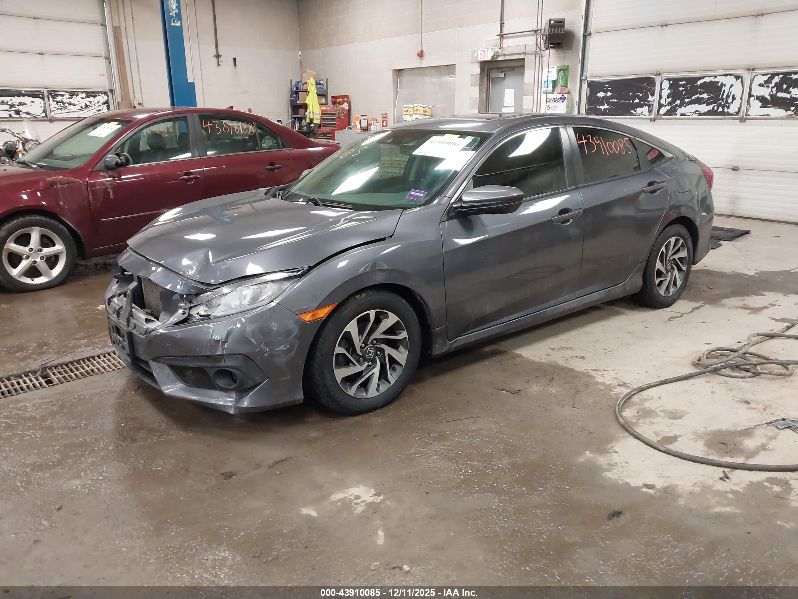 HONDA CIVIC image 2
