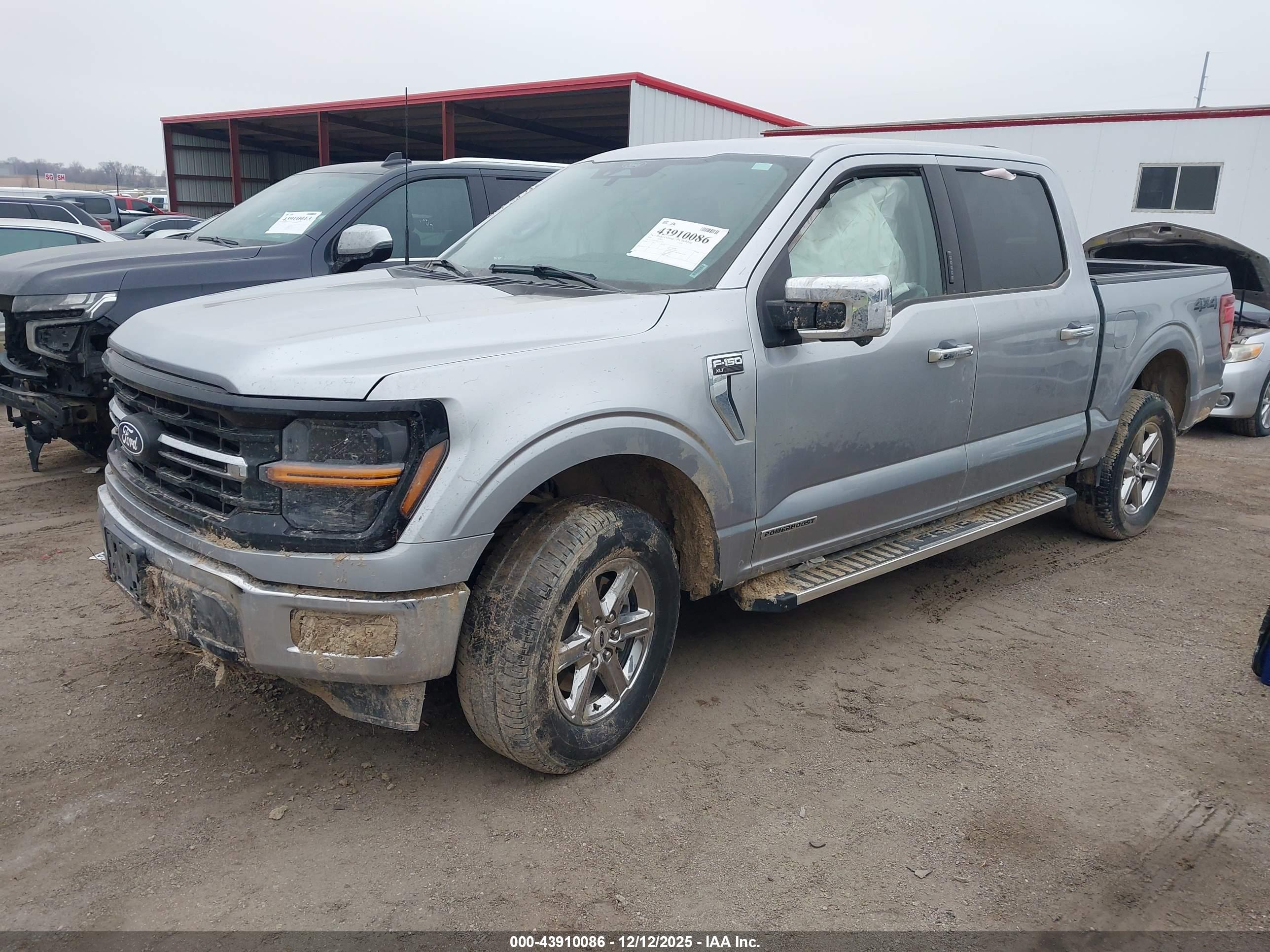 FORD F-150 image 2