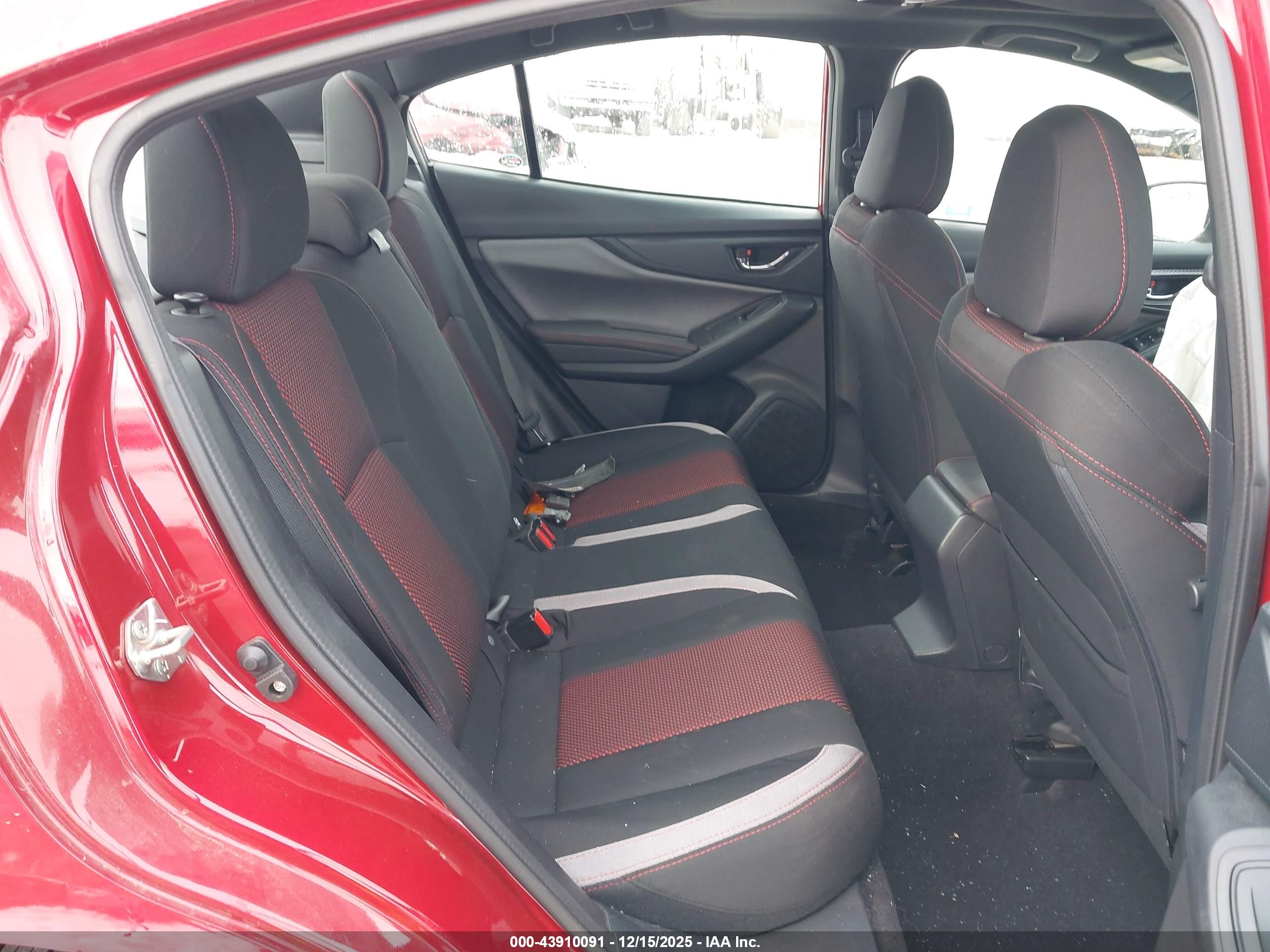 SUBARU IMPREZA image 8