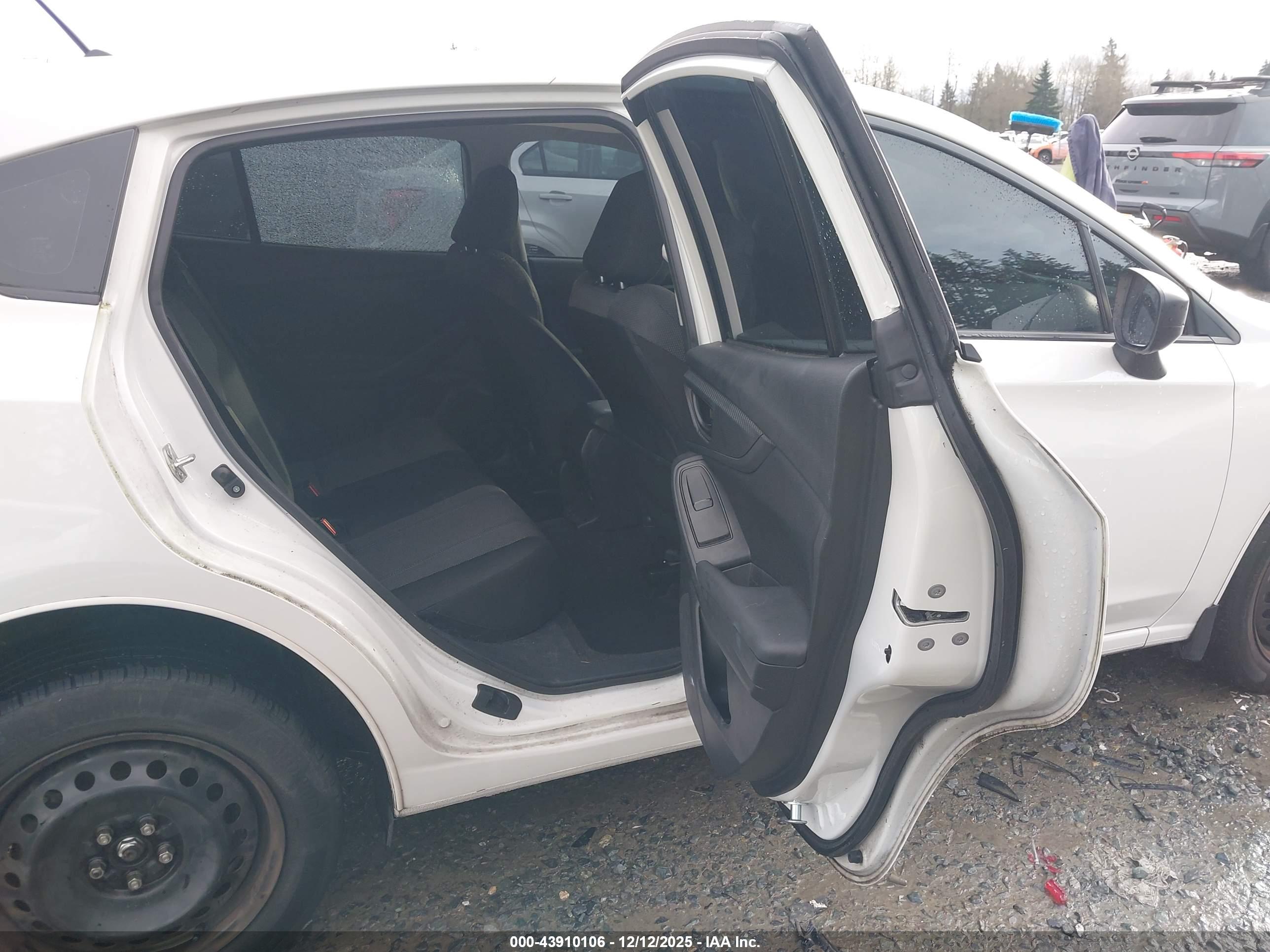SUBARU IMPREZA image 8