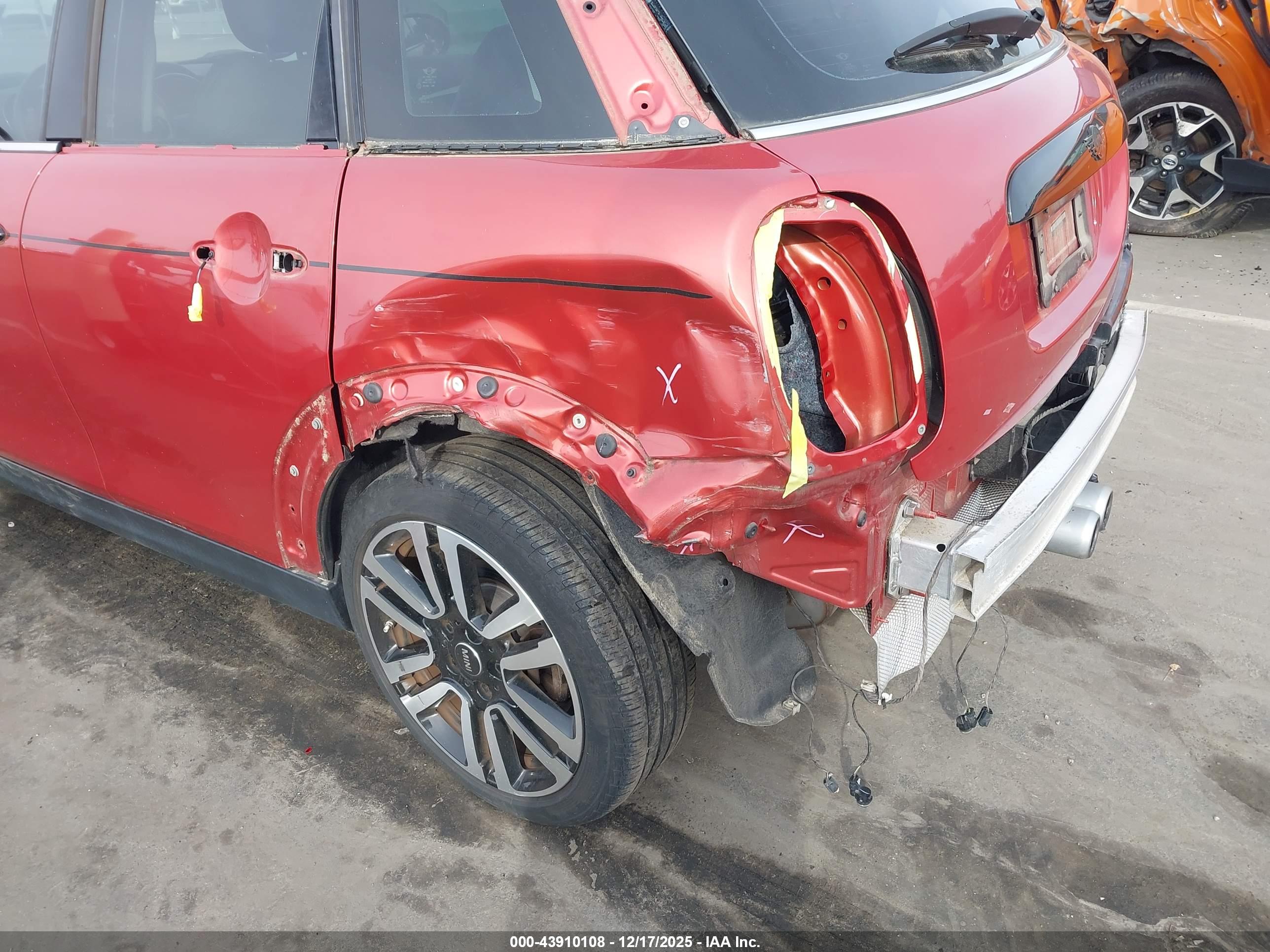 MINI HARDTOP image 6