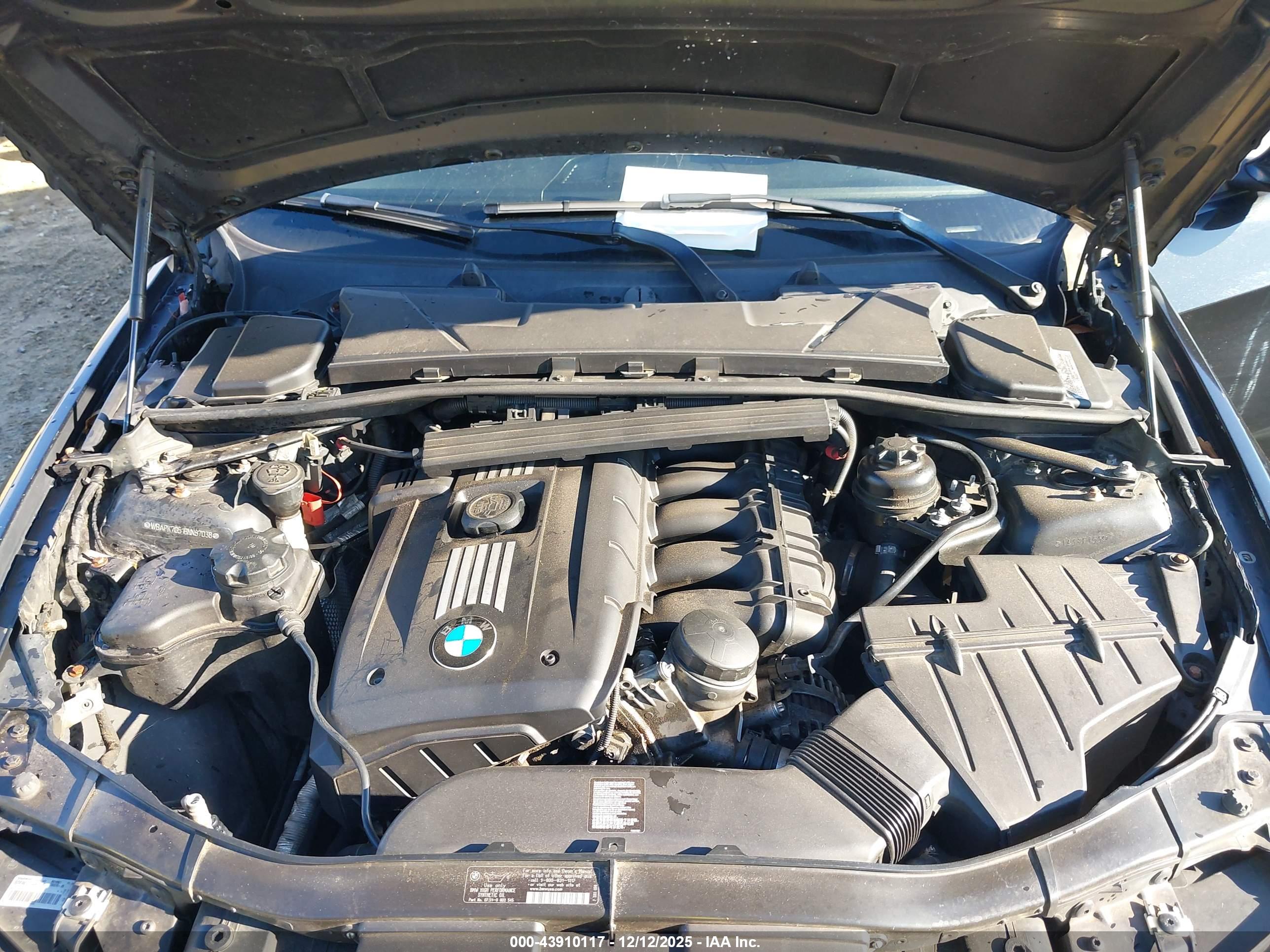 BMW 328I image 10