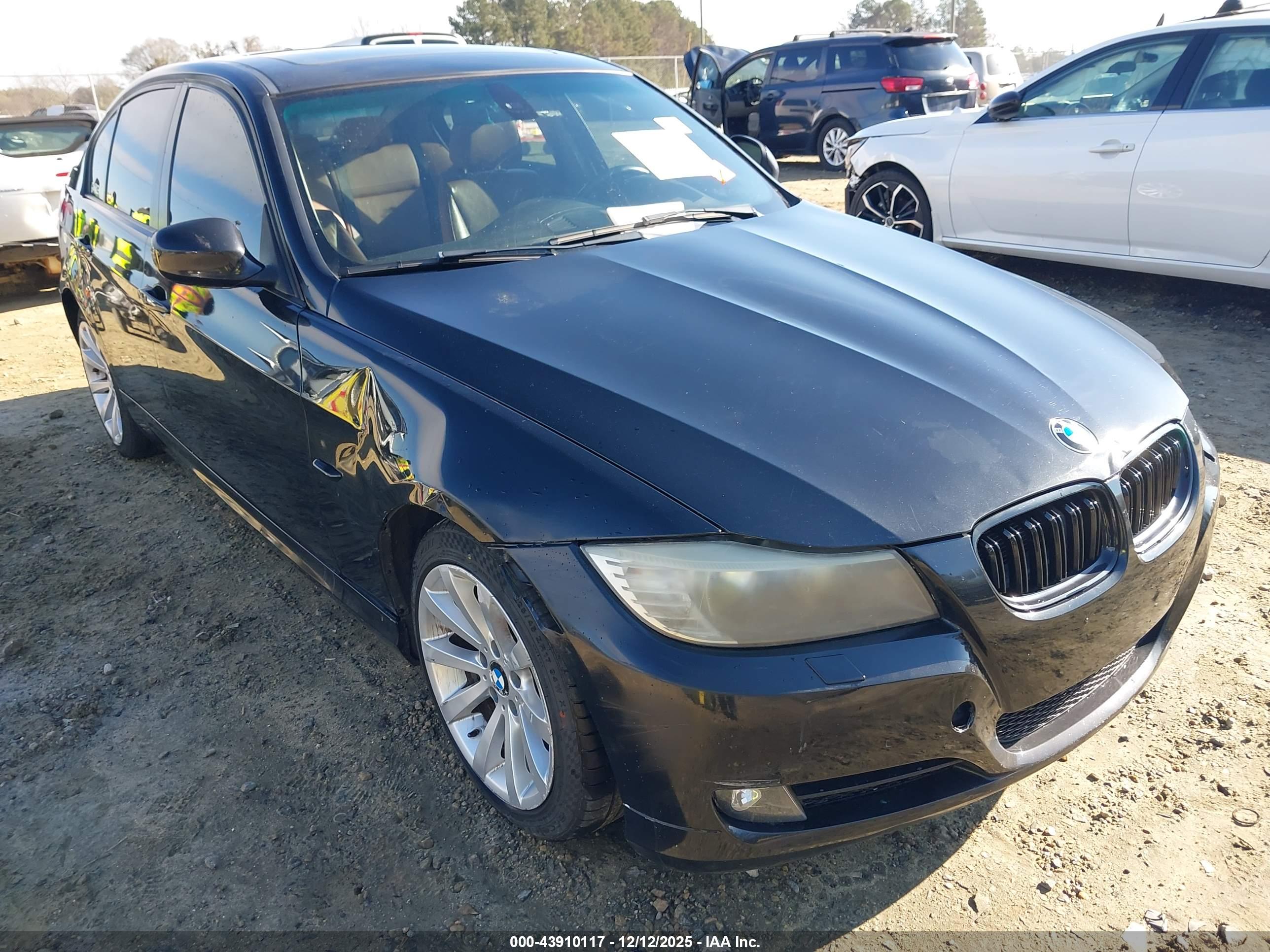 BMW 328I image 6