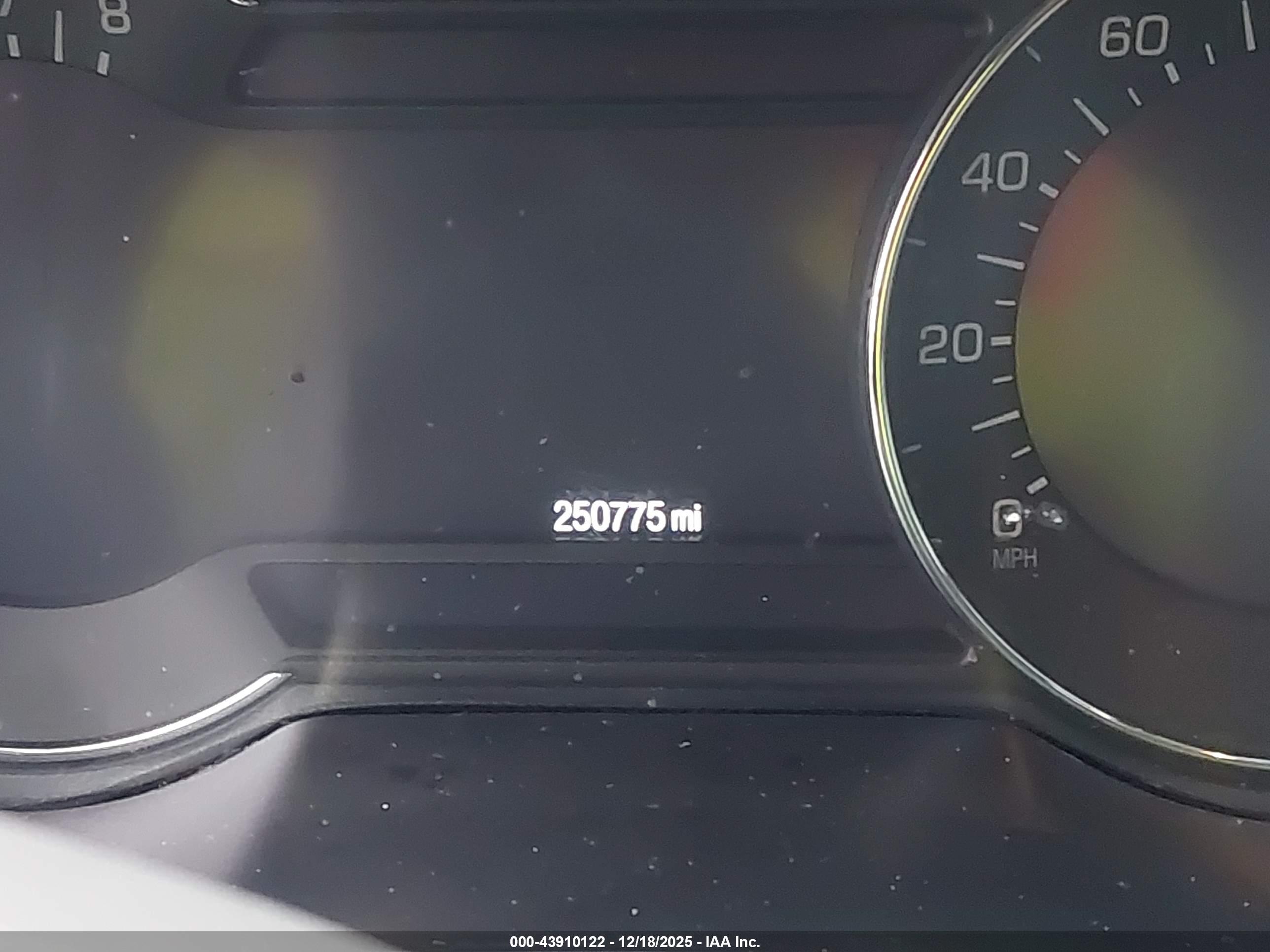 LINCOLN MKZ image 7