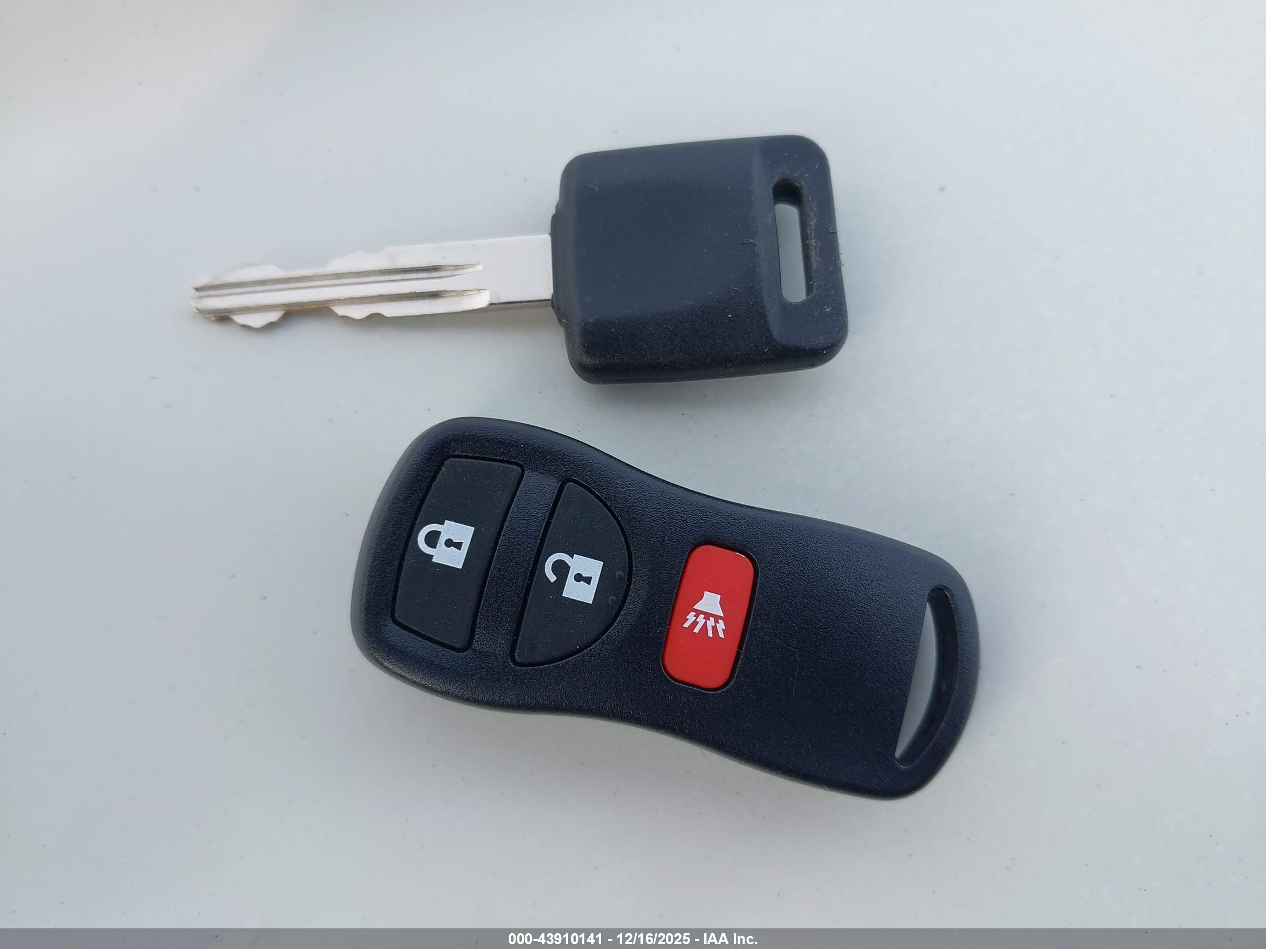 NISSAN FRONTIER image 11