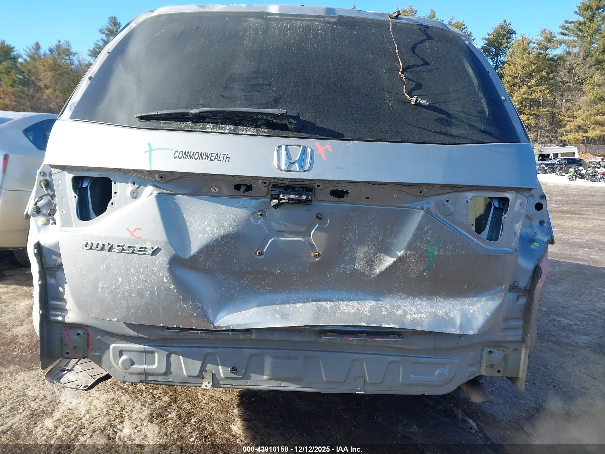 HONDA ODYSSEY image 6