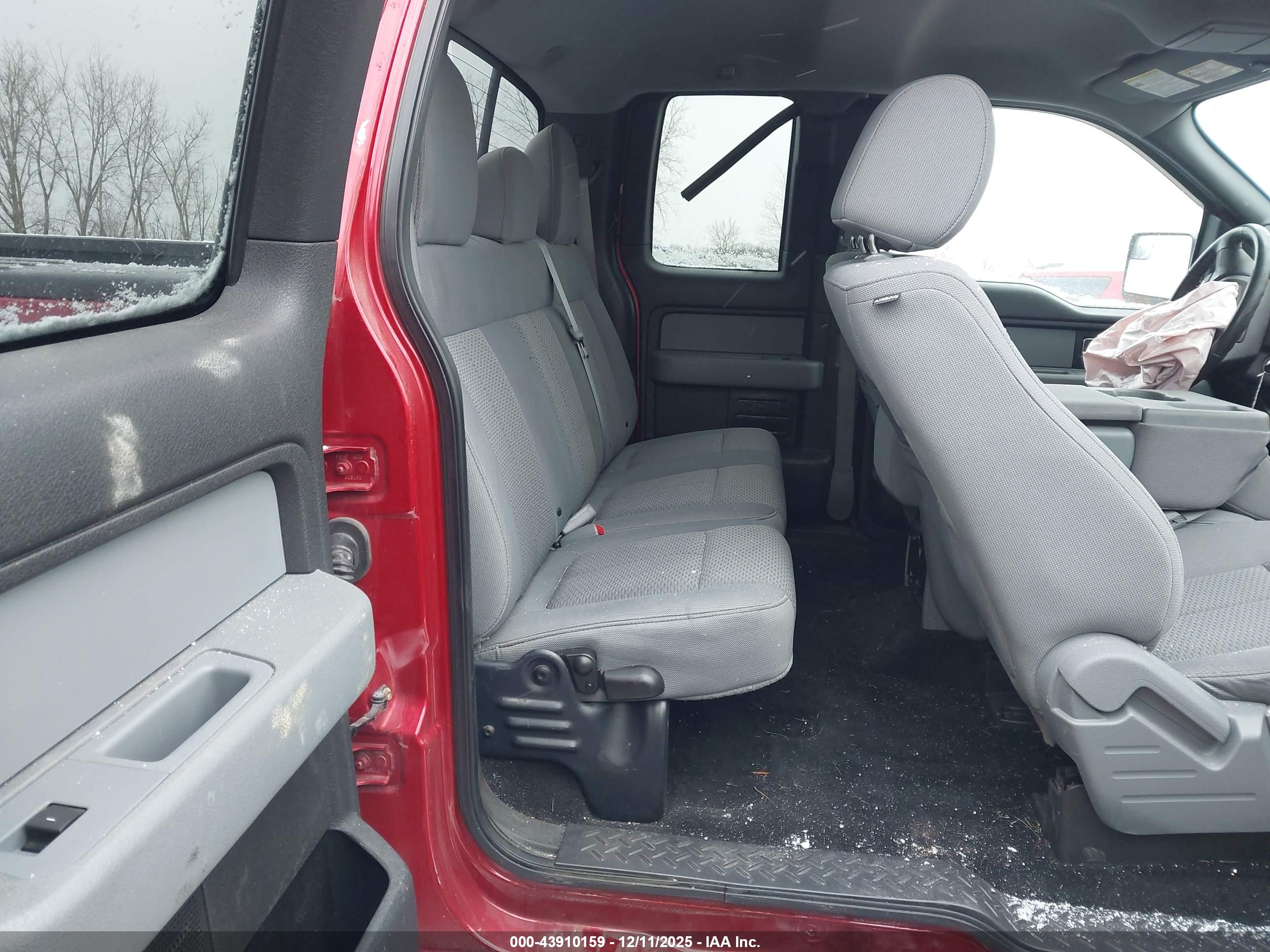 FORD F-150 image 8