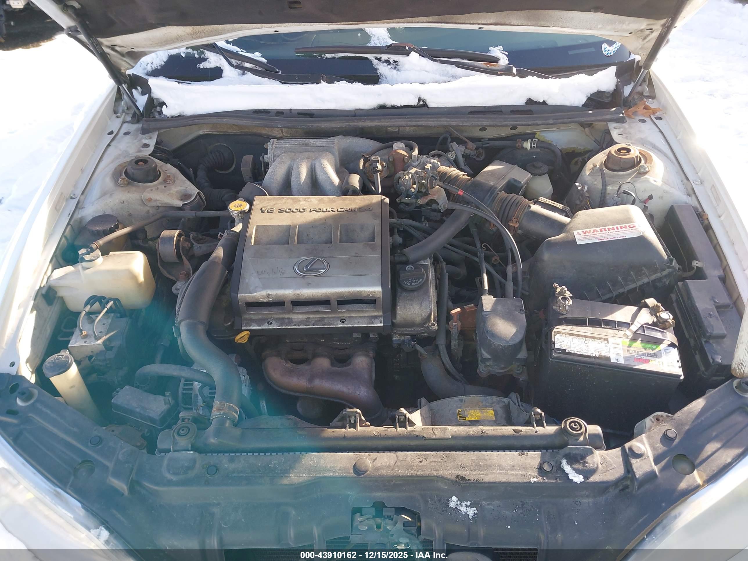 LEXUS ES image 10