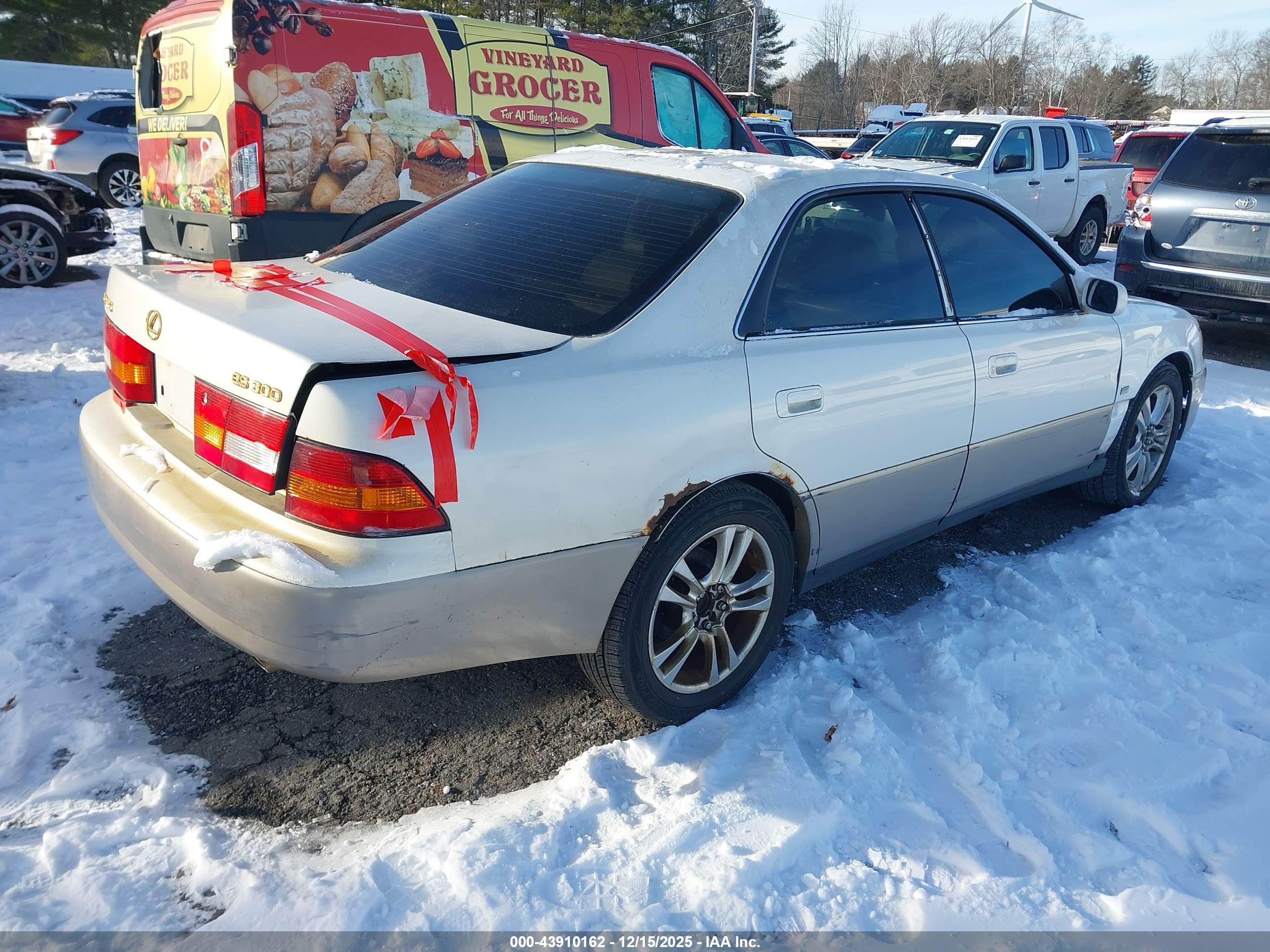 LEXUS ES image 4