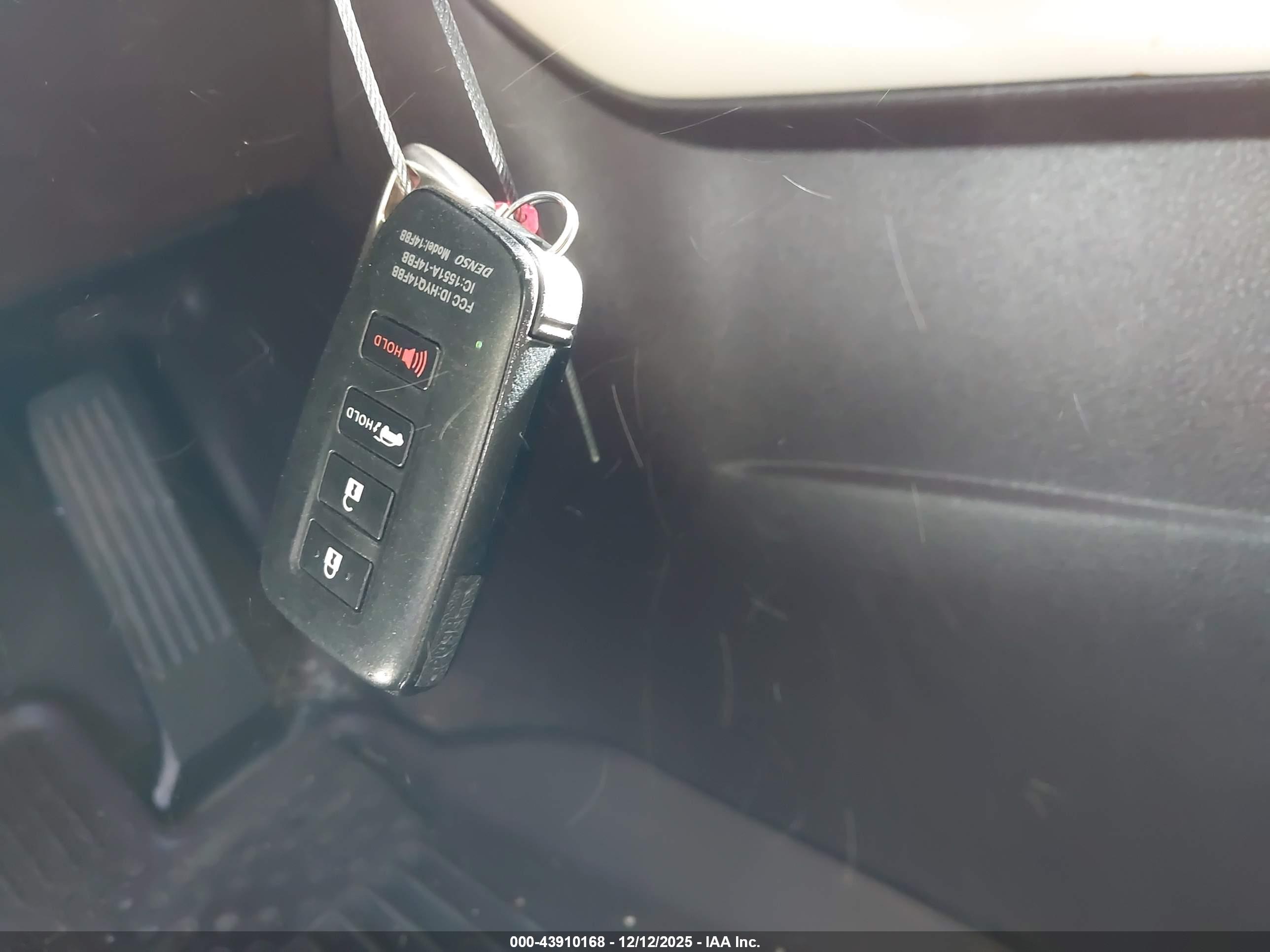 LEXUS RX image 11