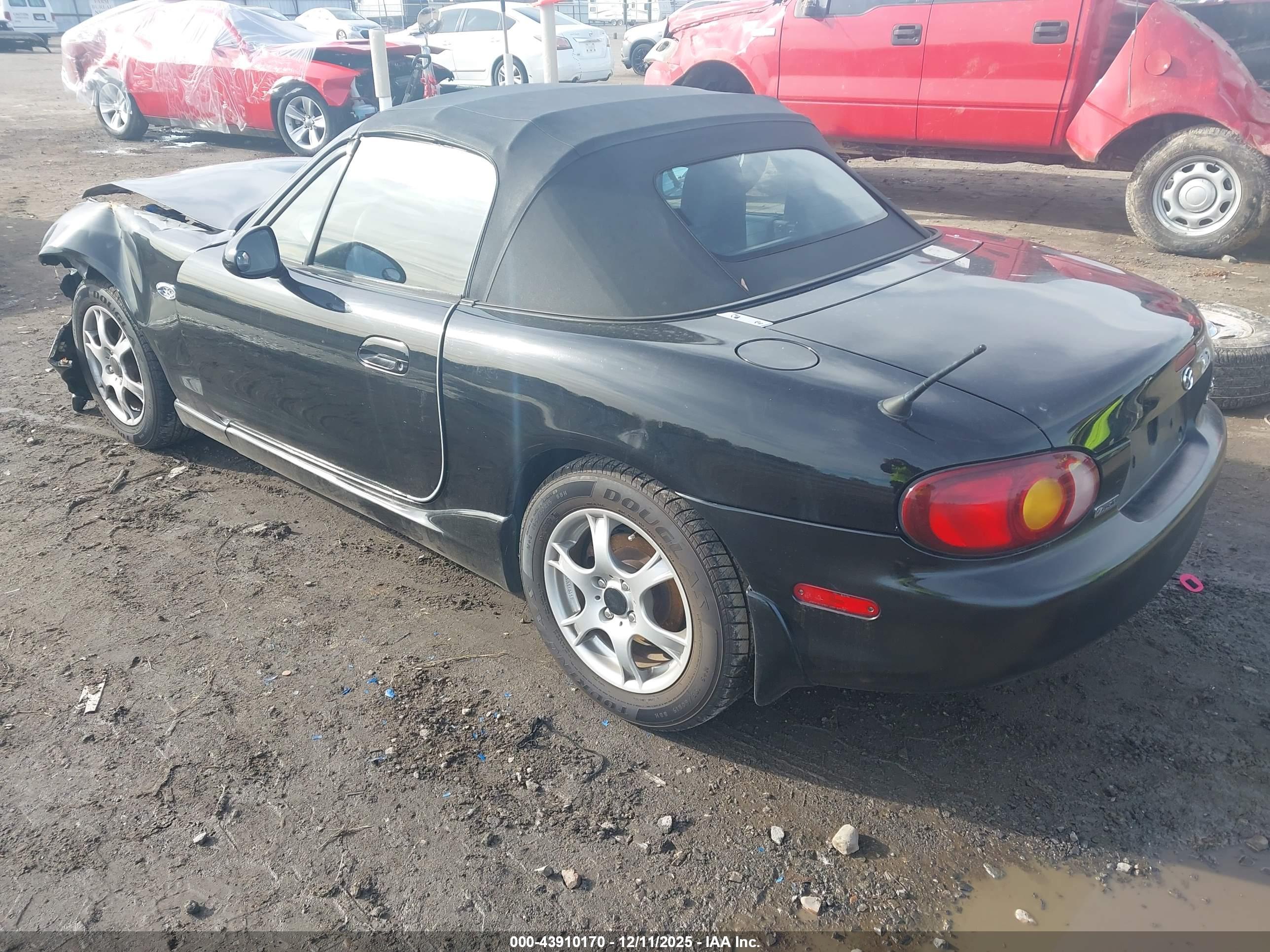 MAZDA MX-5 image 3