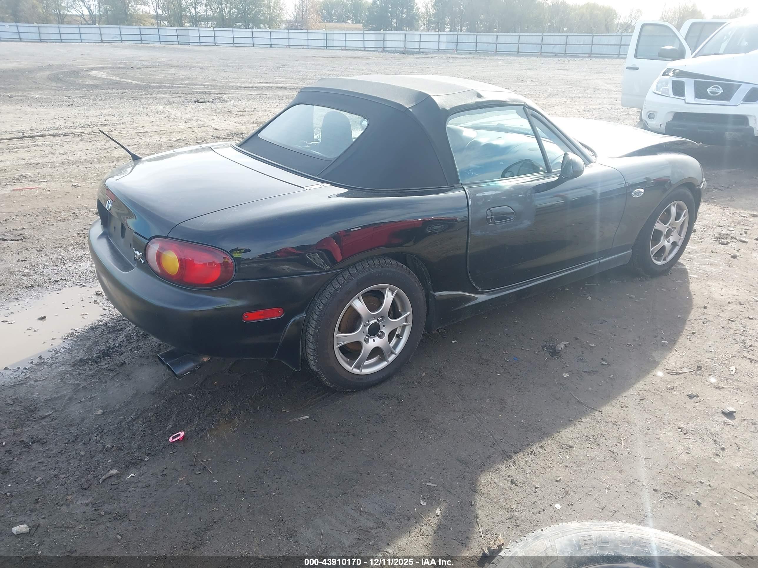 MAZDA MX-5 image 4