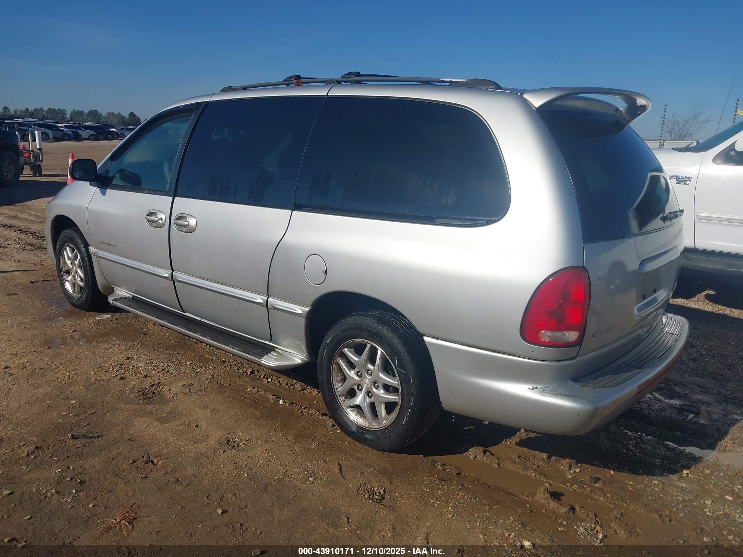 DODGE GRAND image 3