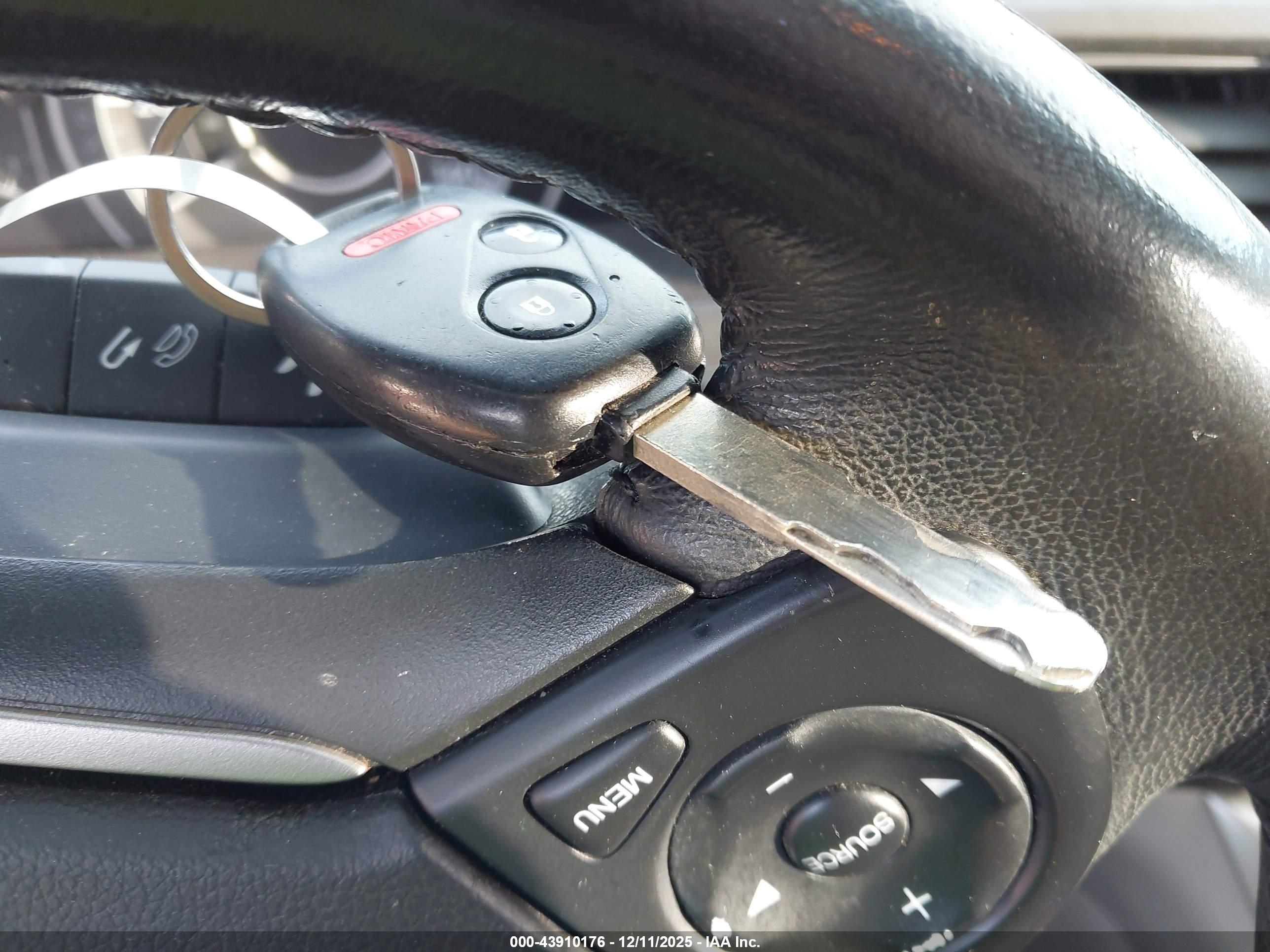 HONDA CR-V image 11