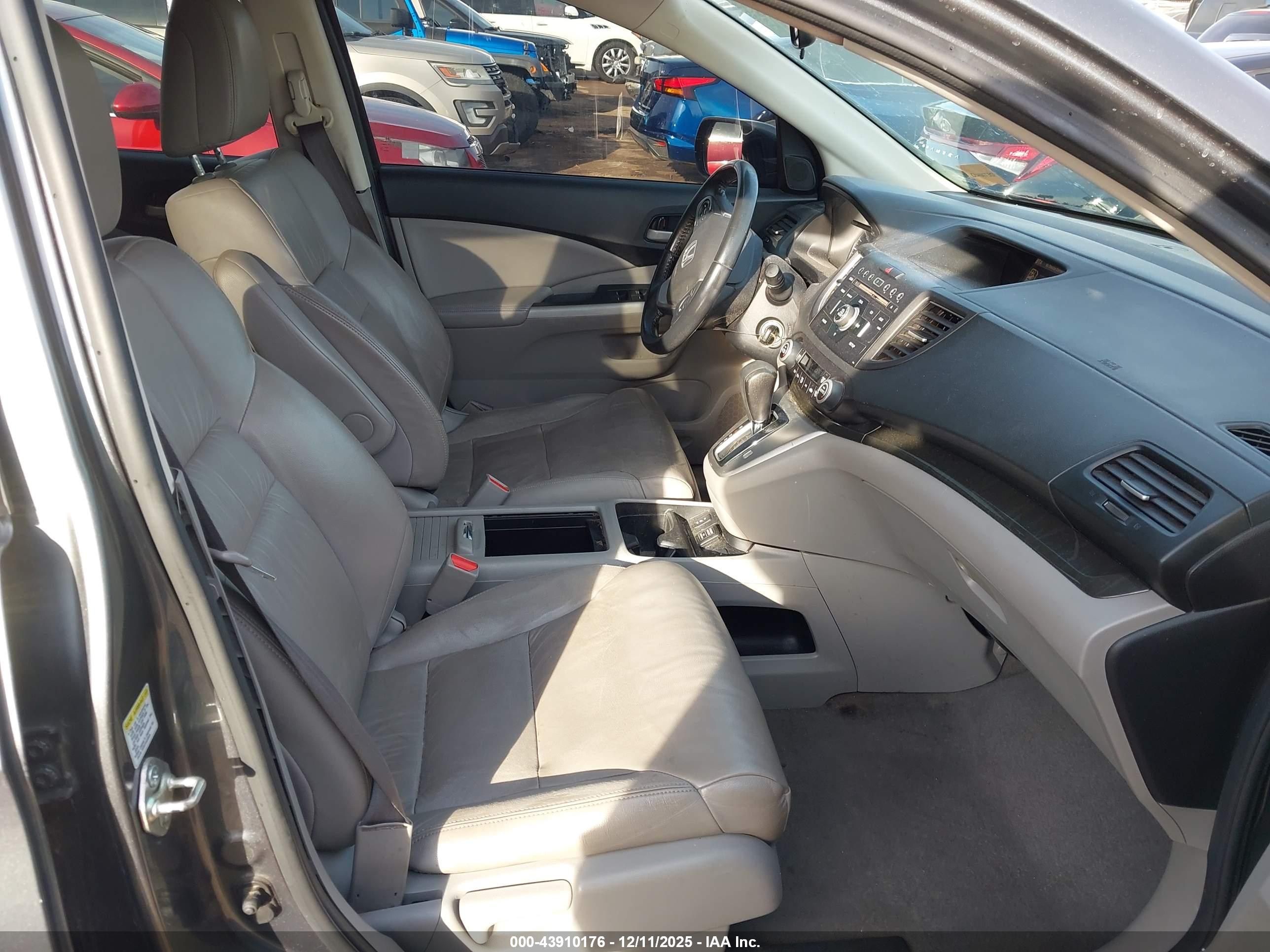 HONDA CR-V image 5