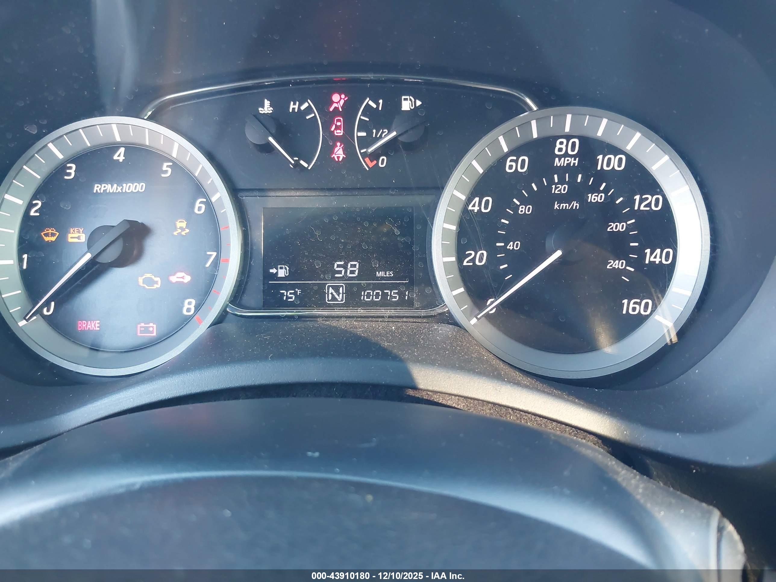 NISSAN SENTRA image 7
