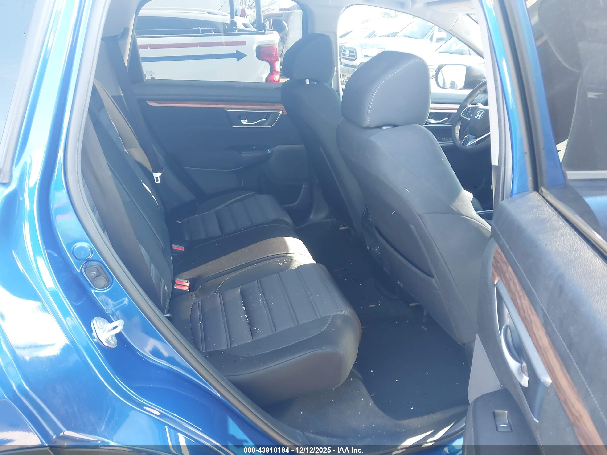 HONDA CR-V image 8