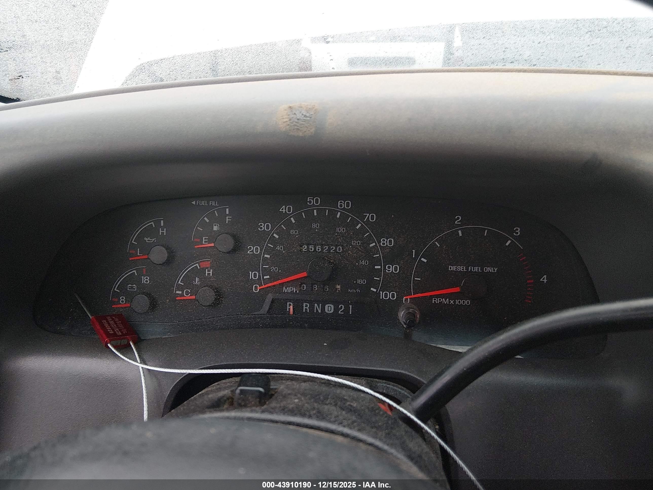 FORD F-250 image 7