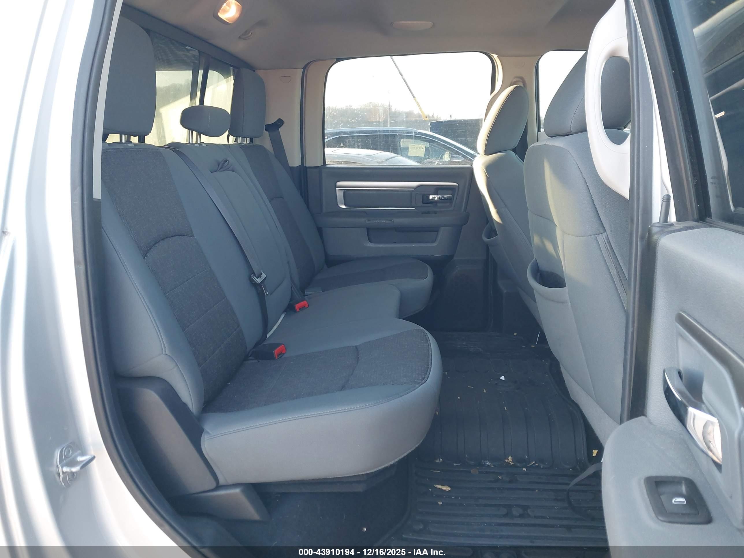 RAM 1500 image 8