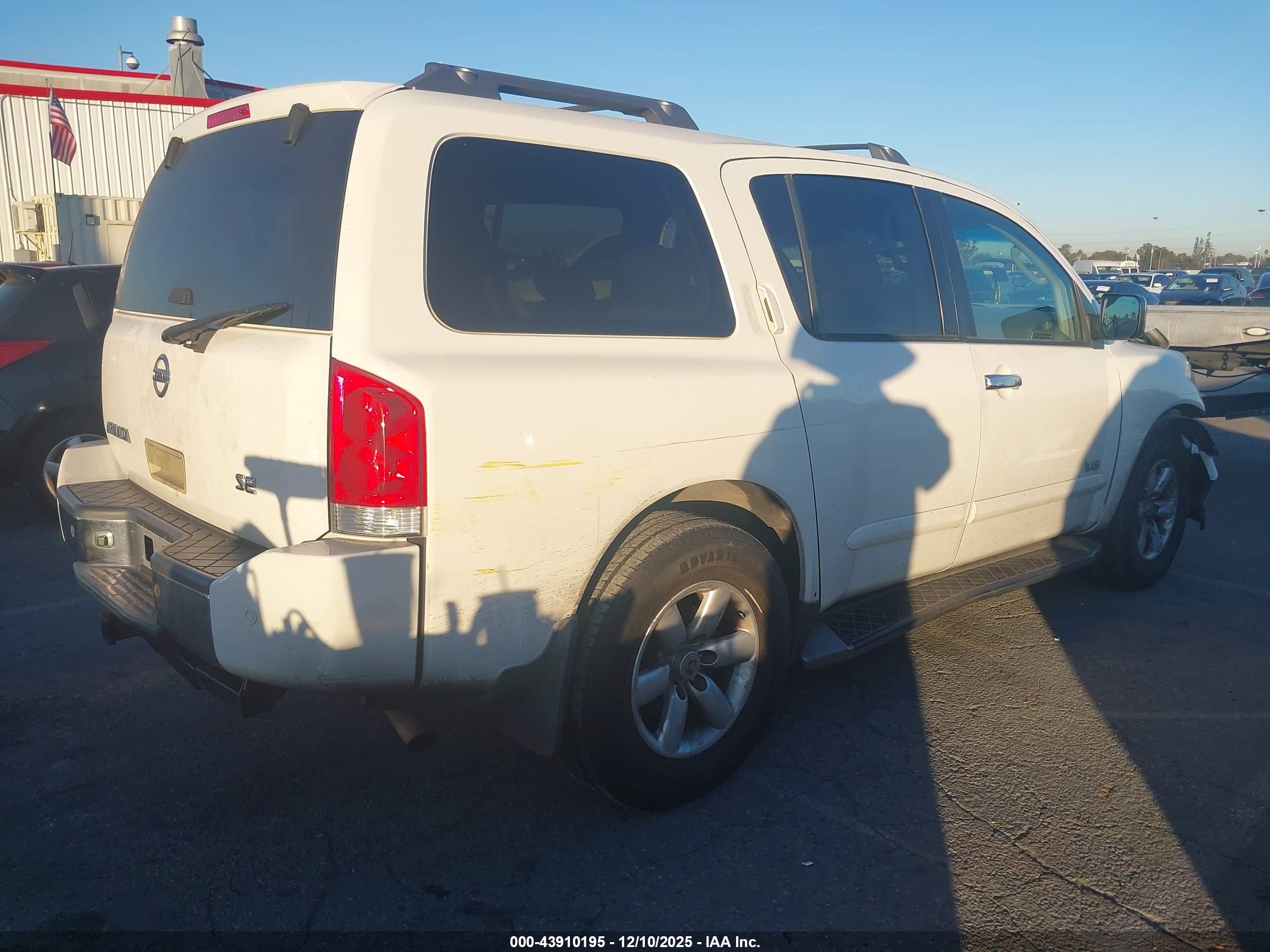 NISSAN ARMADA image 4