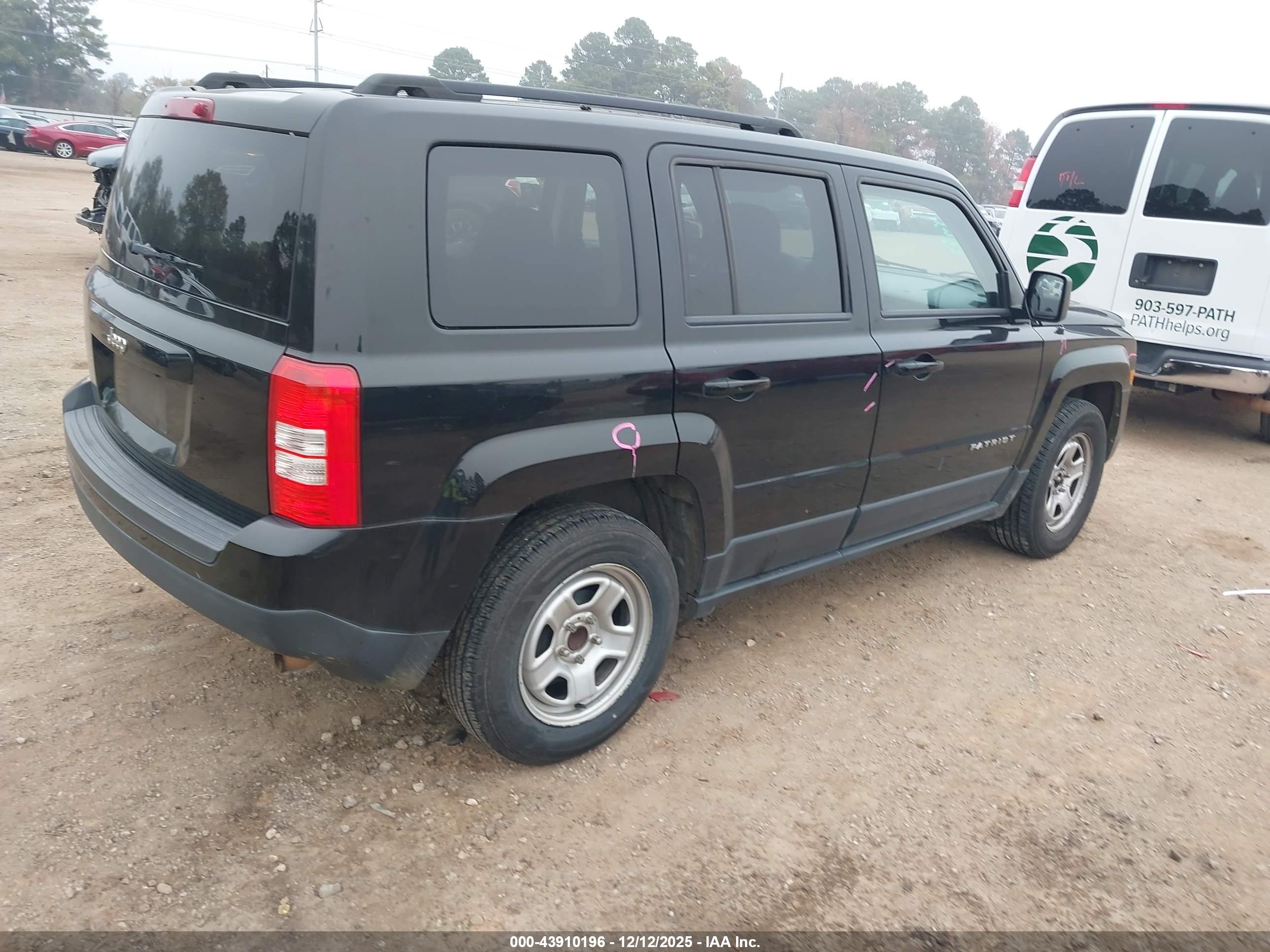 JEEP PATRIOT image 4