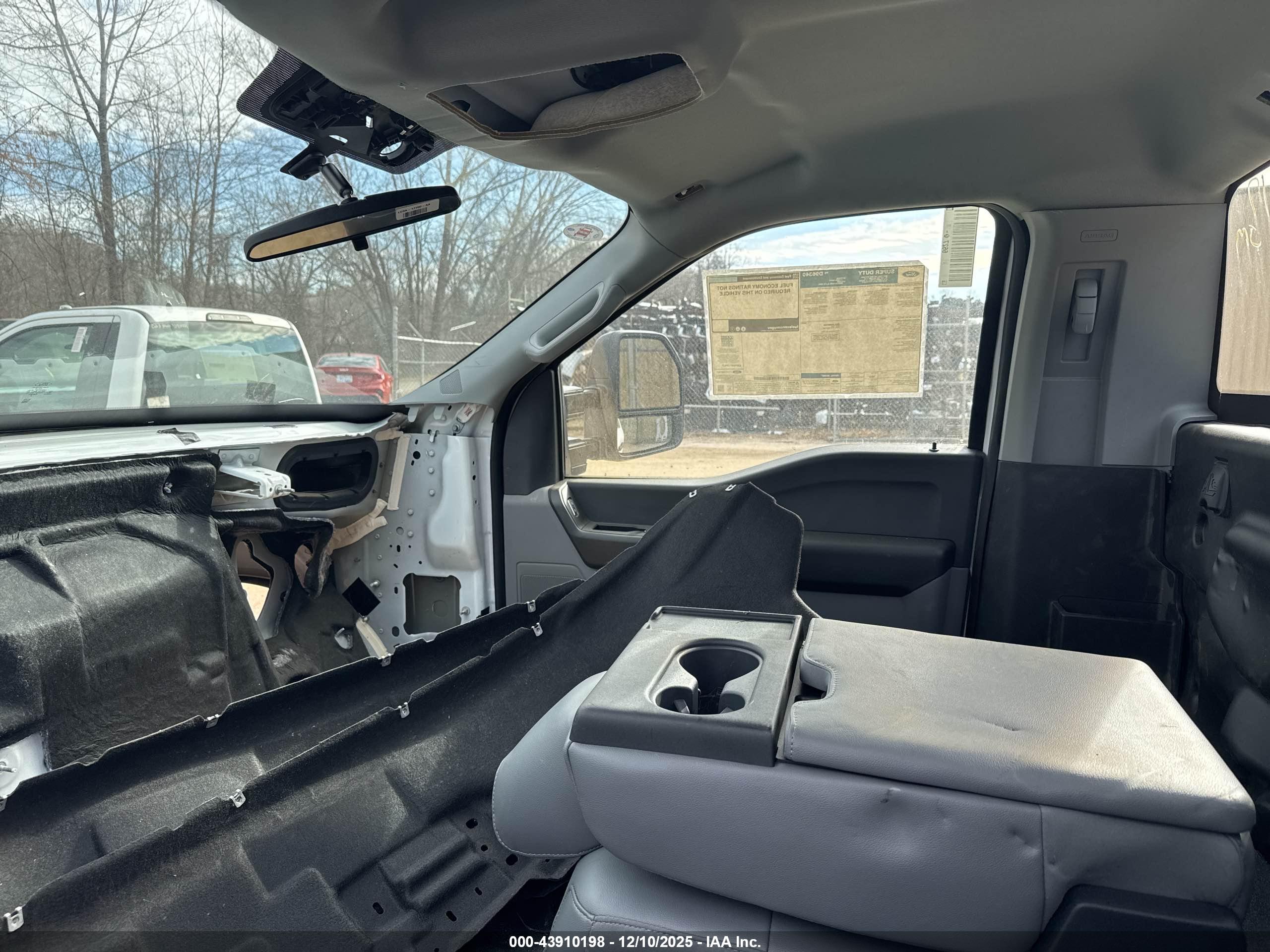 FORD F-550 image 5