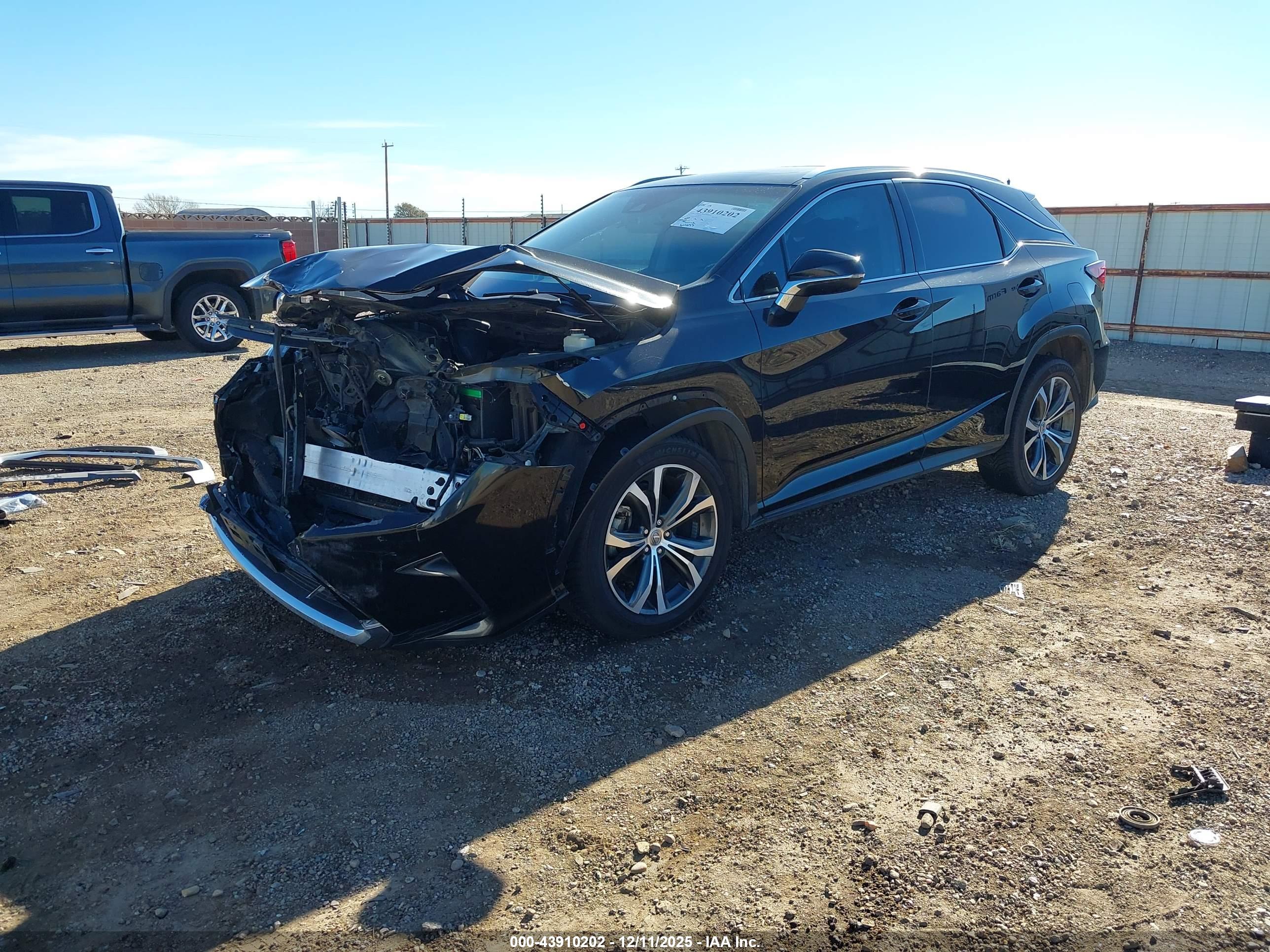 LEXUS RX image 2
