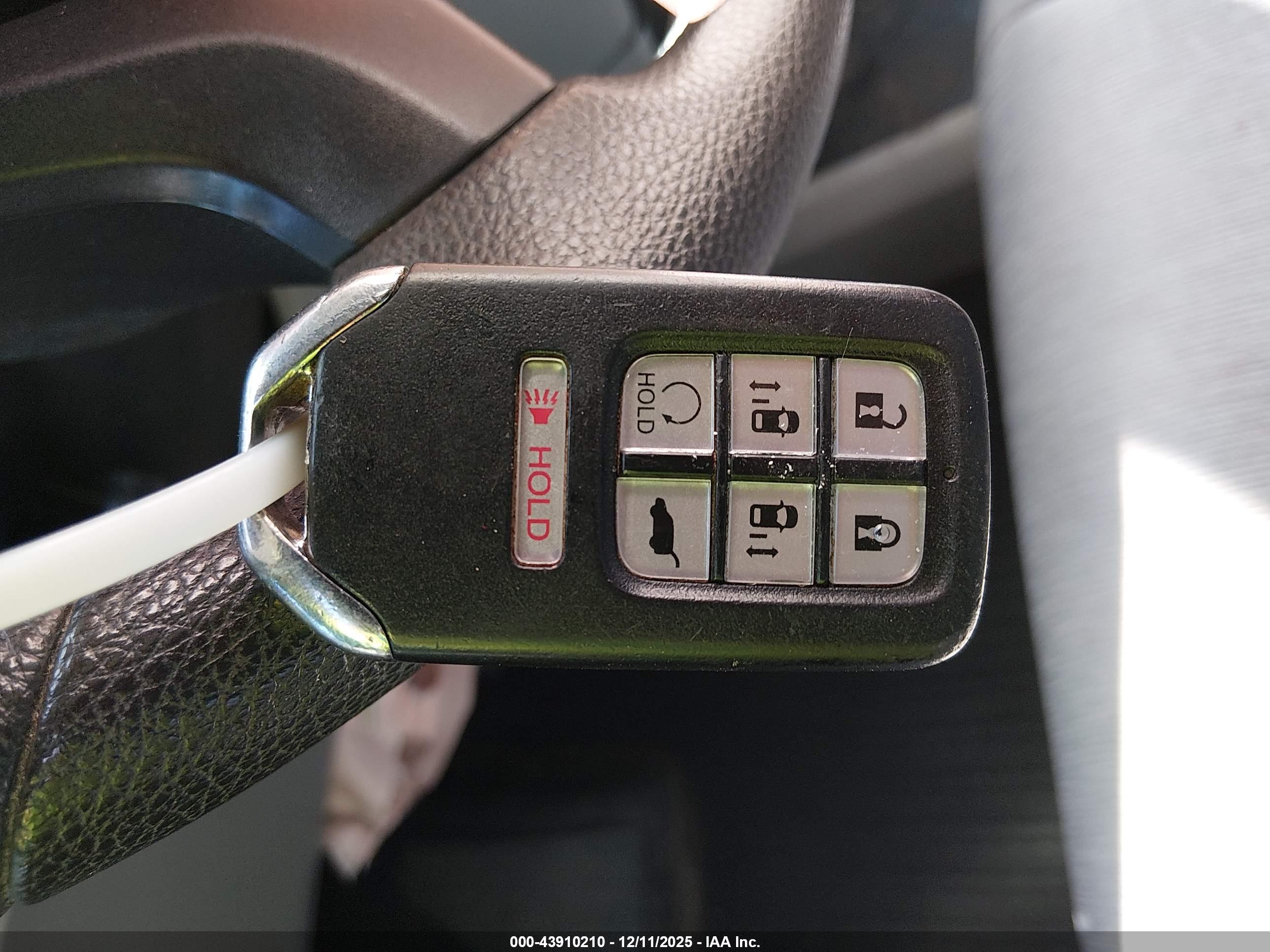HONDA ODYSSEY image 11