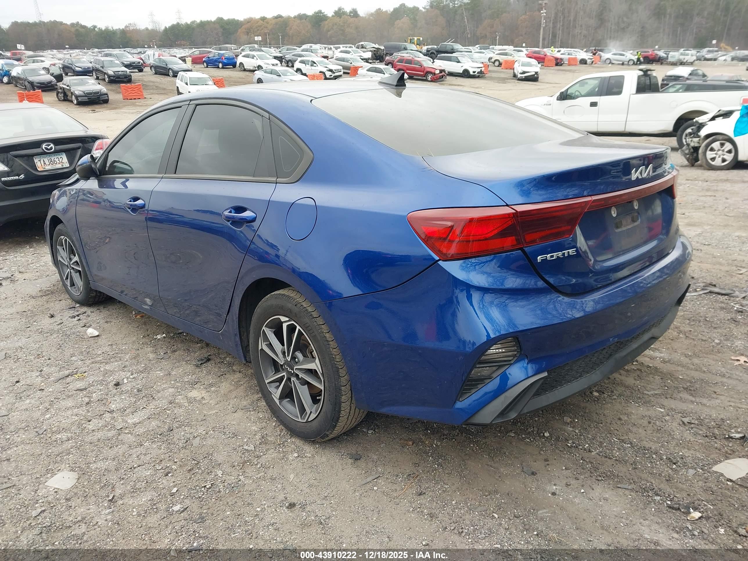KIA FORTE image 3