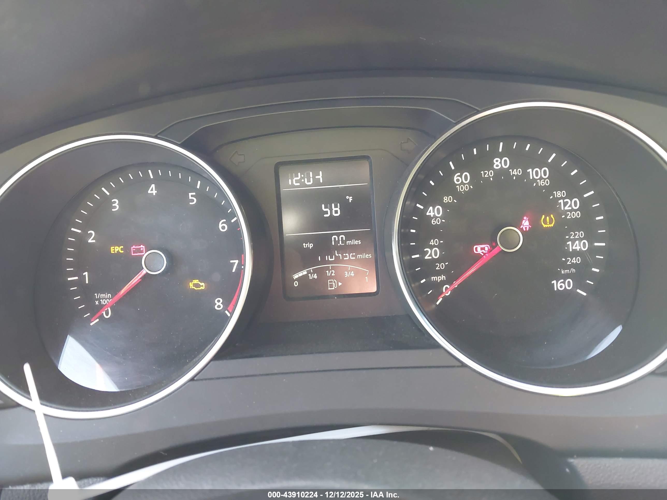 VOLKSWAGEN JETTA image 7