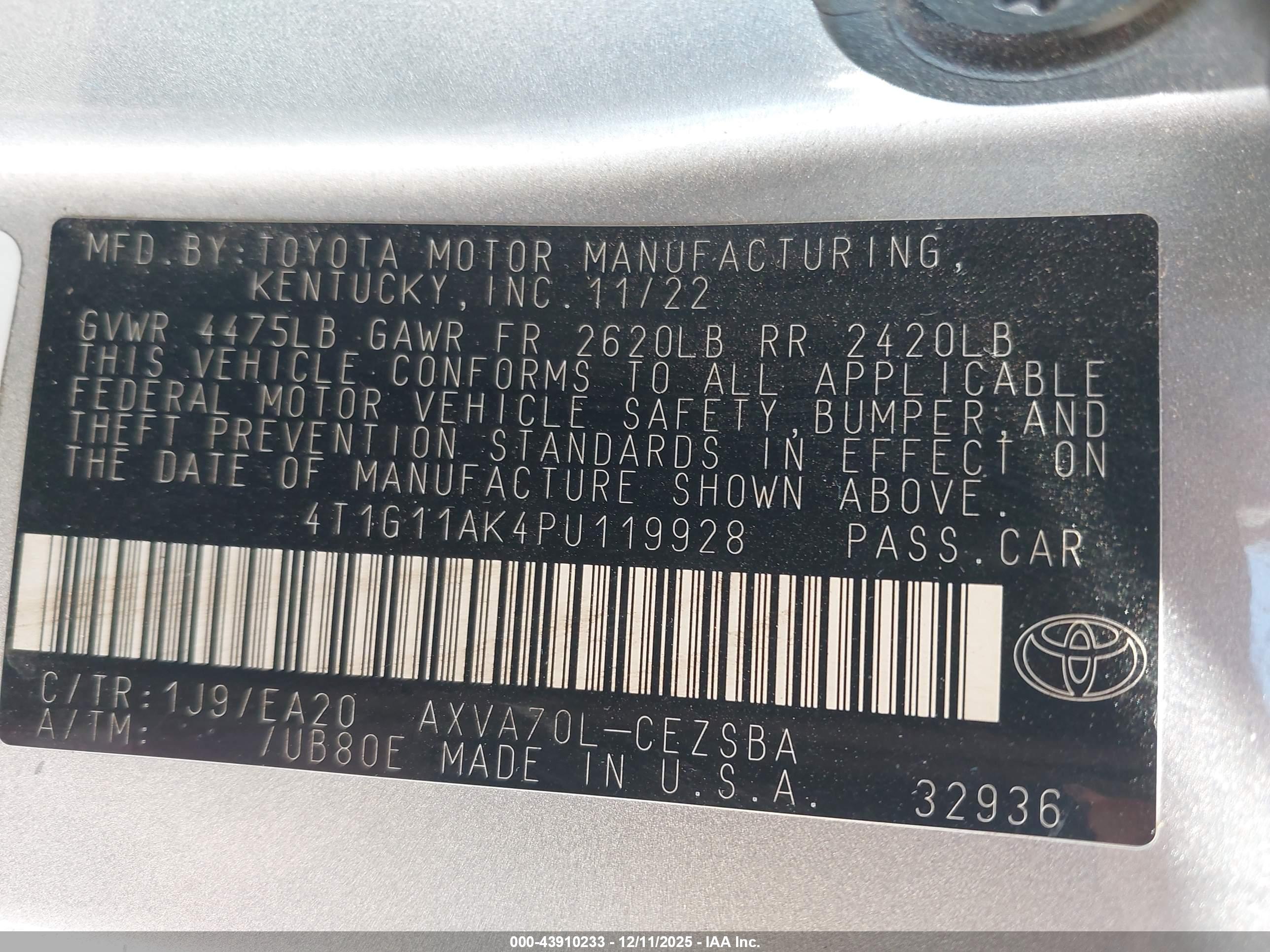 TOYOTA CAMRY image 9