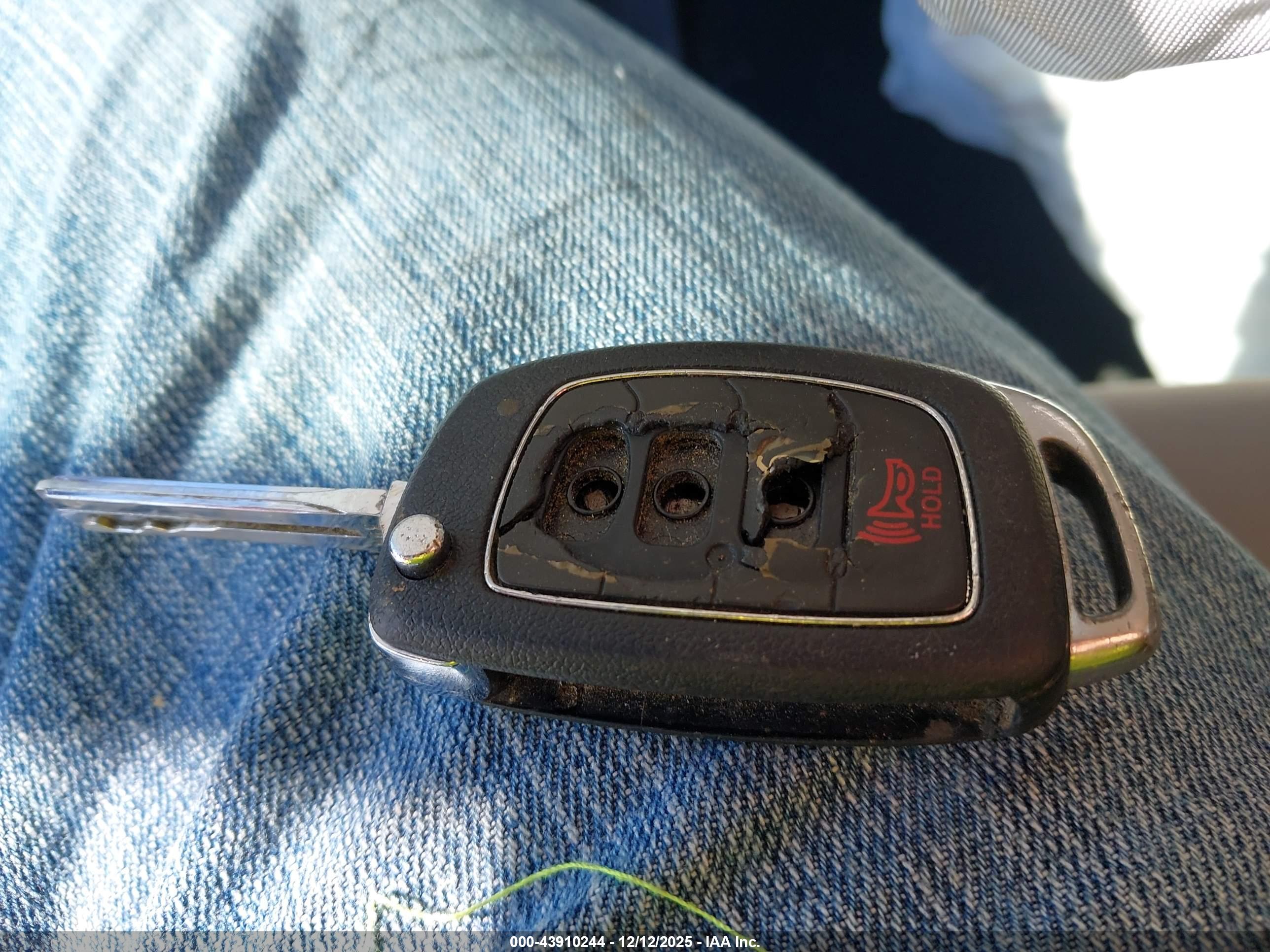 HYUNDAI SONATA image 11
