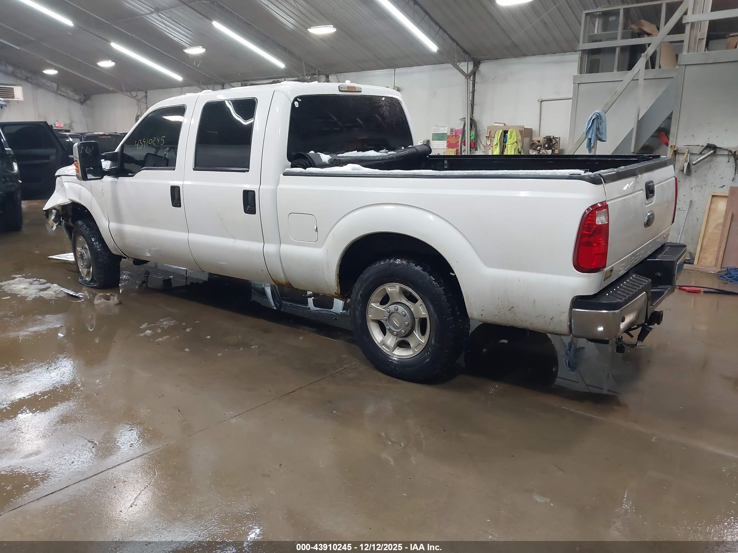 FORD F-250 image 3