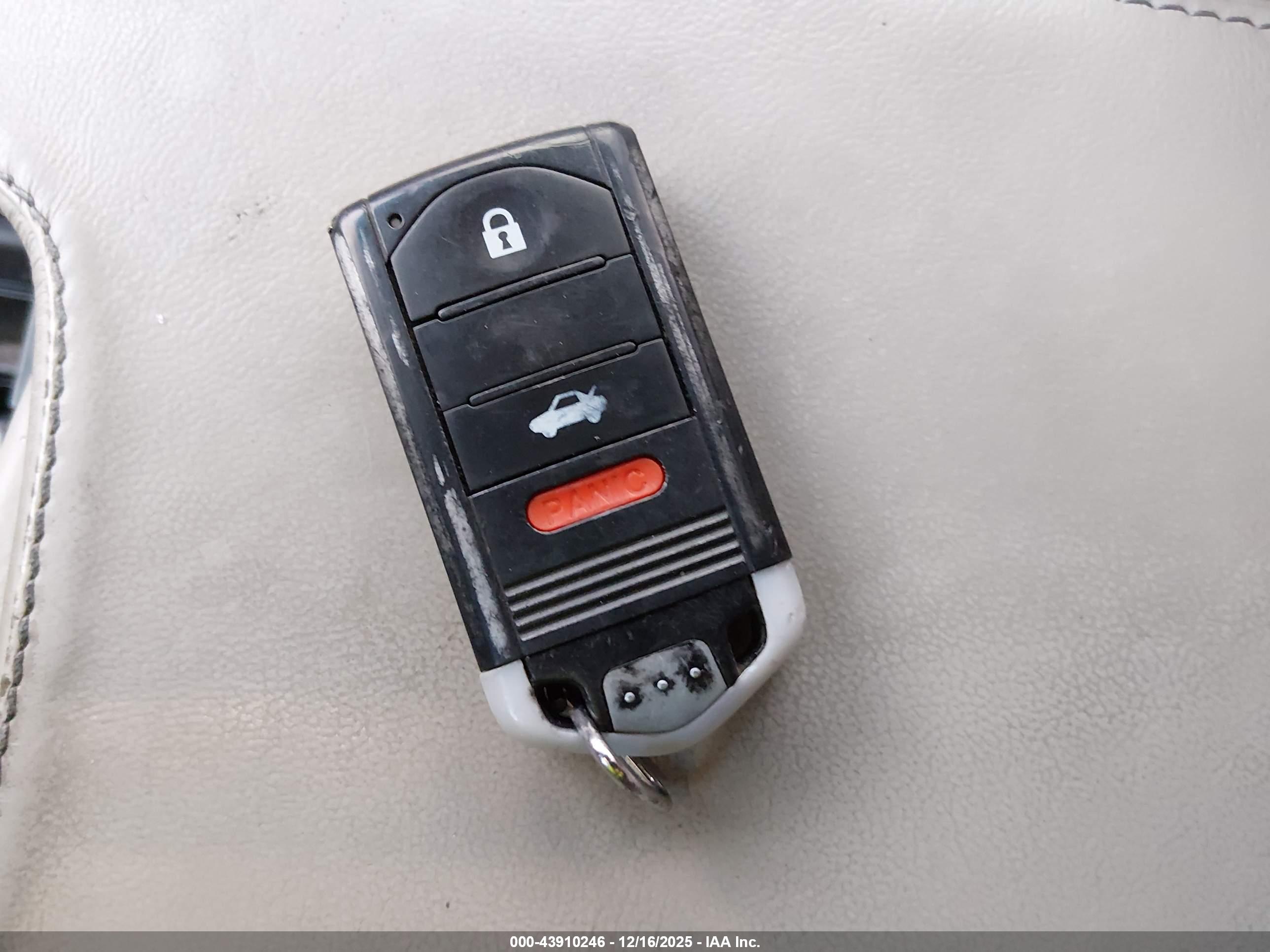 ACURA TL image 11
